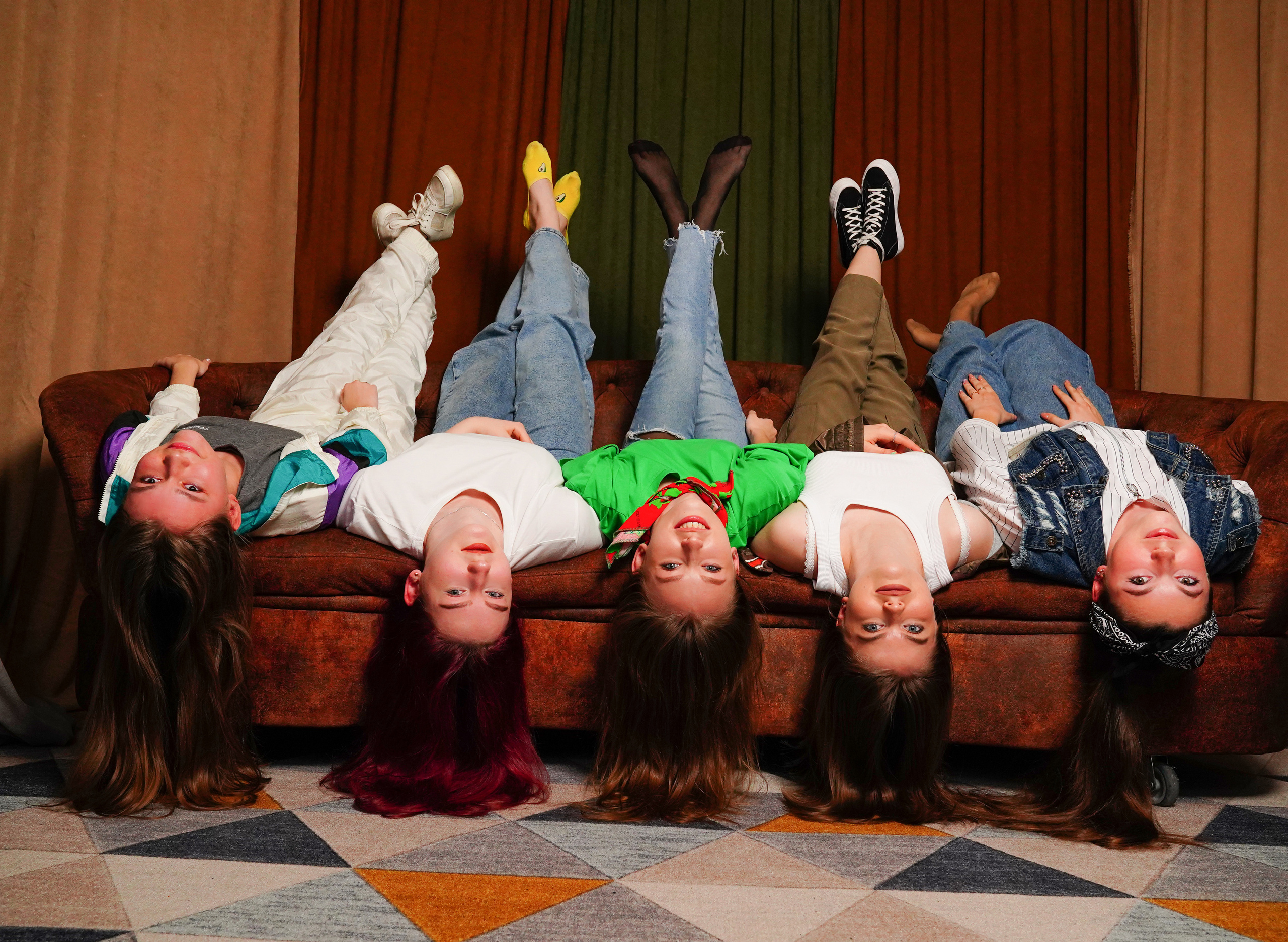 Студия ФОНД. MEMENTO.Выпускные альбомы, школьные, юбилейные и другие книги. Ростов-на-Дону