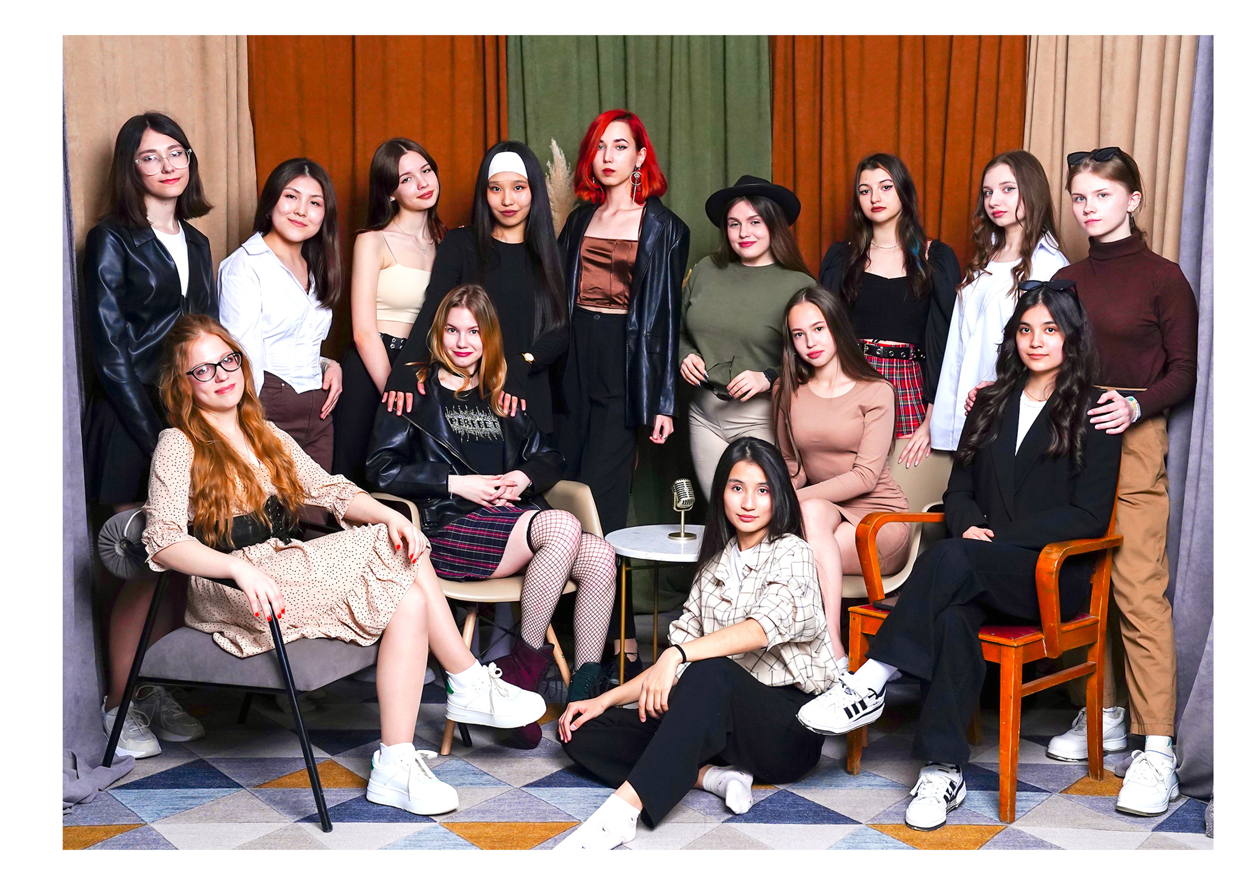 Образы. MEMENTO.Выпускные альбомы, школьные, юбилейные и другие книги. Ростов-на-Дону