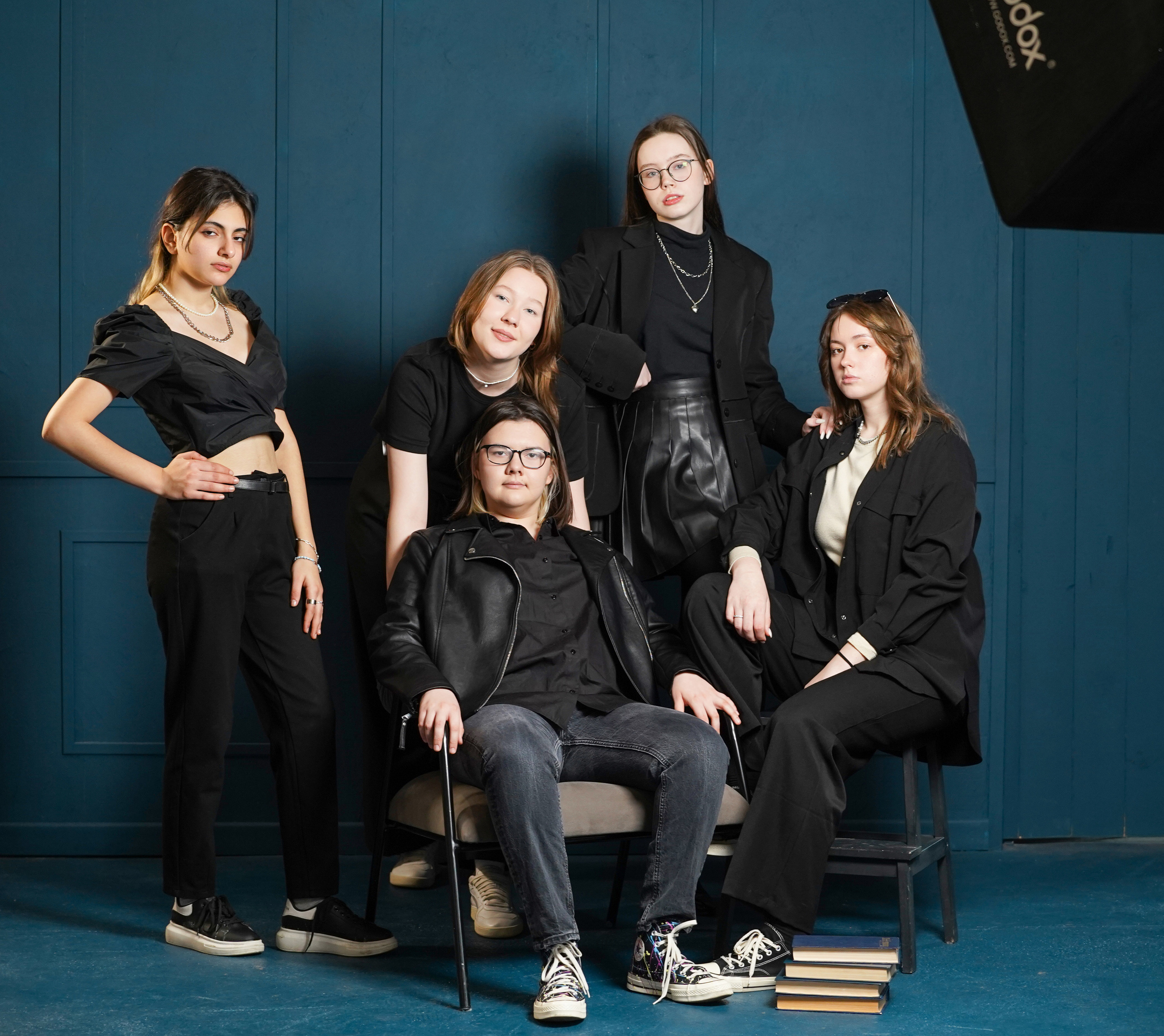 Студия ФОНД. MEMENTO.Выпускные альбомы, школьные, юбилейные и другие книги. Ростов-на-Дону