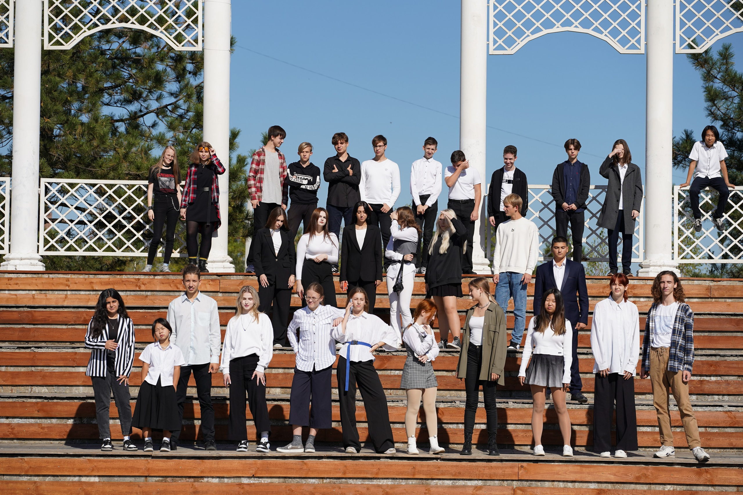 Фотосессии на улице. MEMENTO.Выпускные альбомы, школьные, юбилейные и другие книги. Ростов-на-Дону