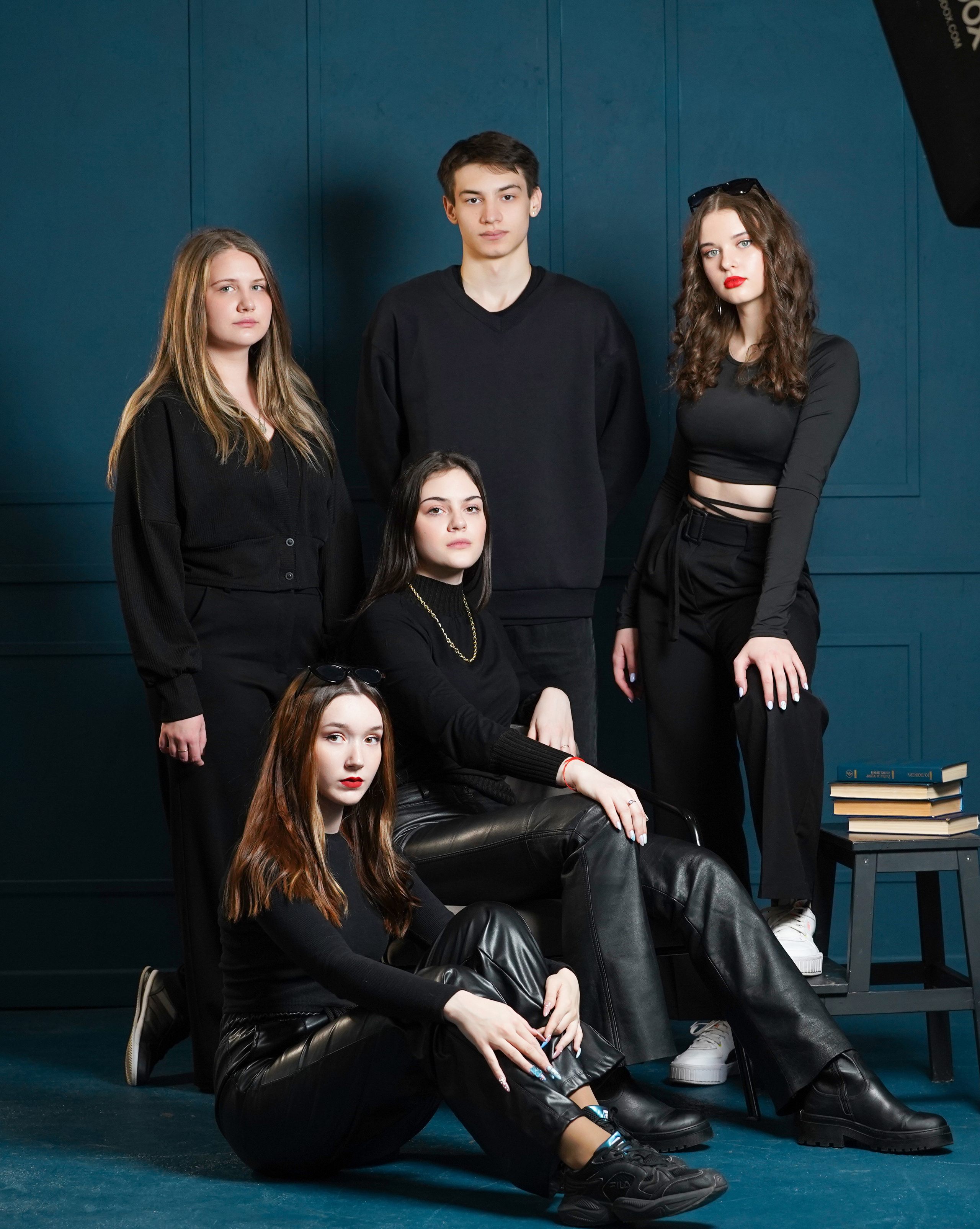 Студия ФОНД. MEMENTO.Выпускные альбомы, школьные, юбилейные и другие книги. Ростов-на-Дону