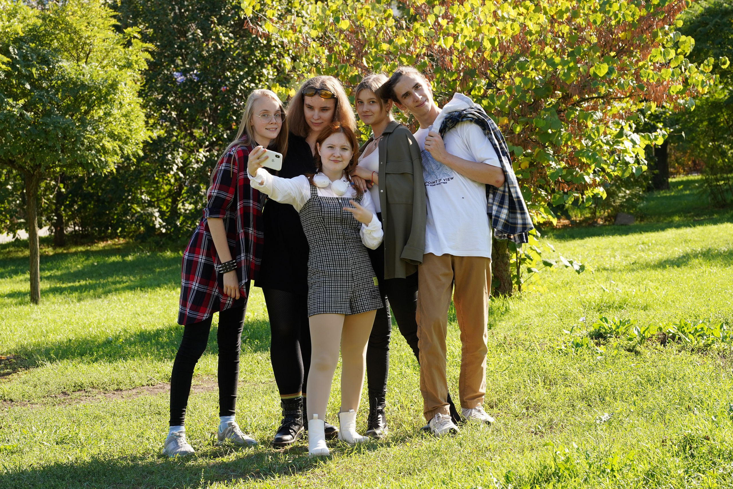 Фотосессии на улице. MEMENTO.Выпускные альбомы, школьные, юбилейные и другие книги. Ростов-на-Дону