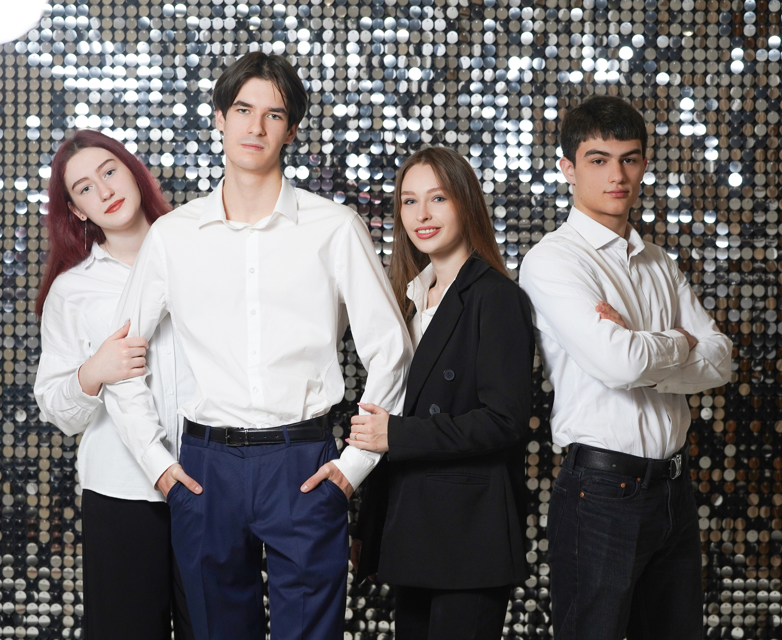 Студия ФОНД. MEMENTO.Выпускные альбомы, школьные, юбилейные и другие книги. Ростов-на-Дону