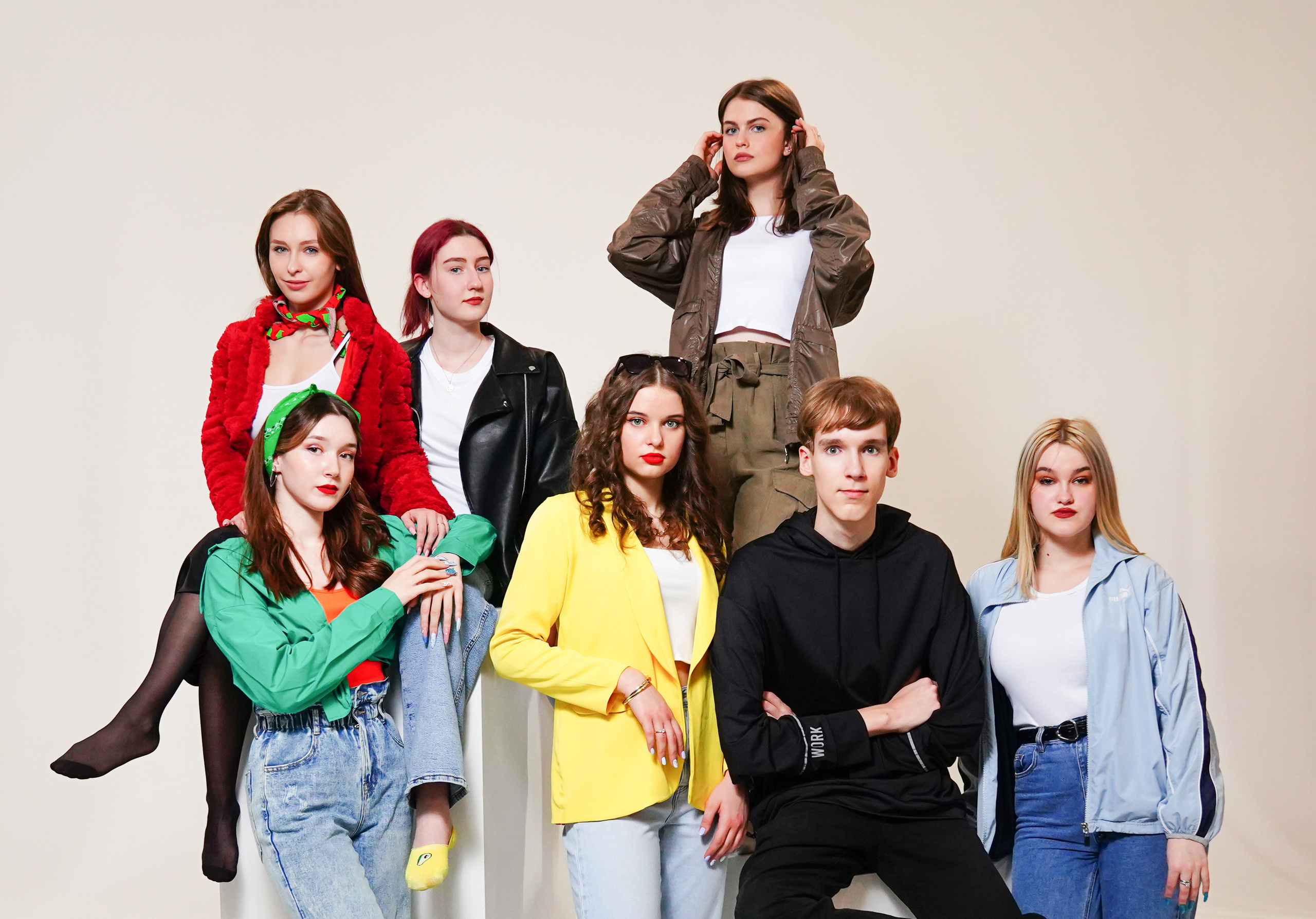 Студия ФОНД. MEMENTO.Выпускные альбомы, школьные, юбилейные и другие книги. Ростов-на-Дону