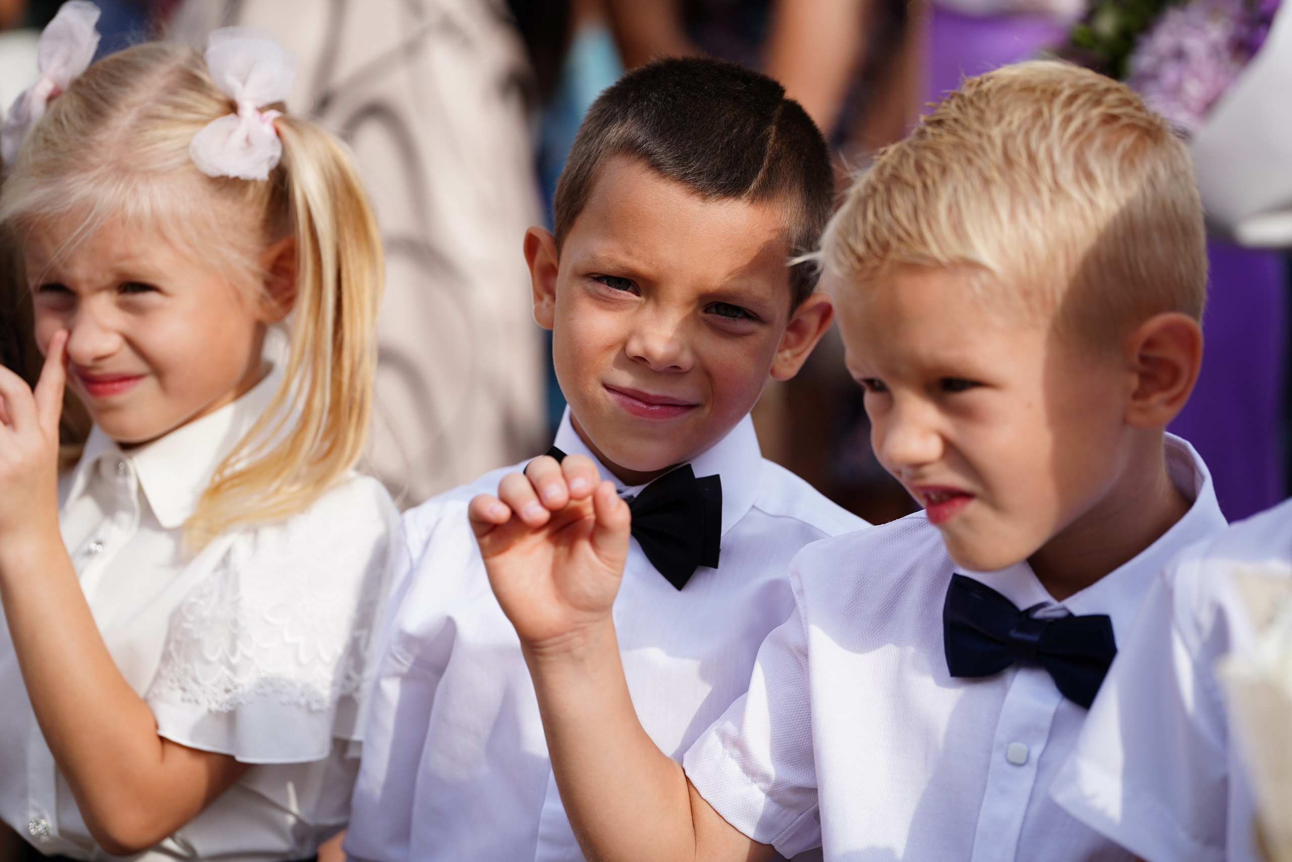 Линейка. школа № 115__1 сентября. MEMENTO.Выпускные альбомы, школьные, юбилейные и другие книги. Ростов-на-Дону