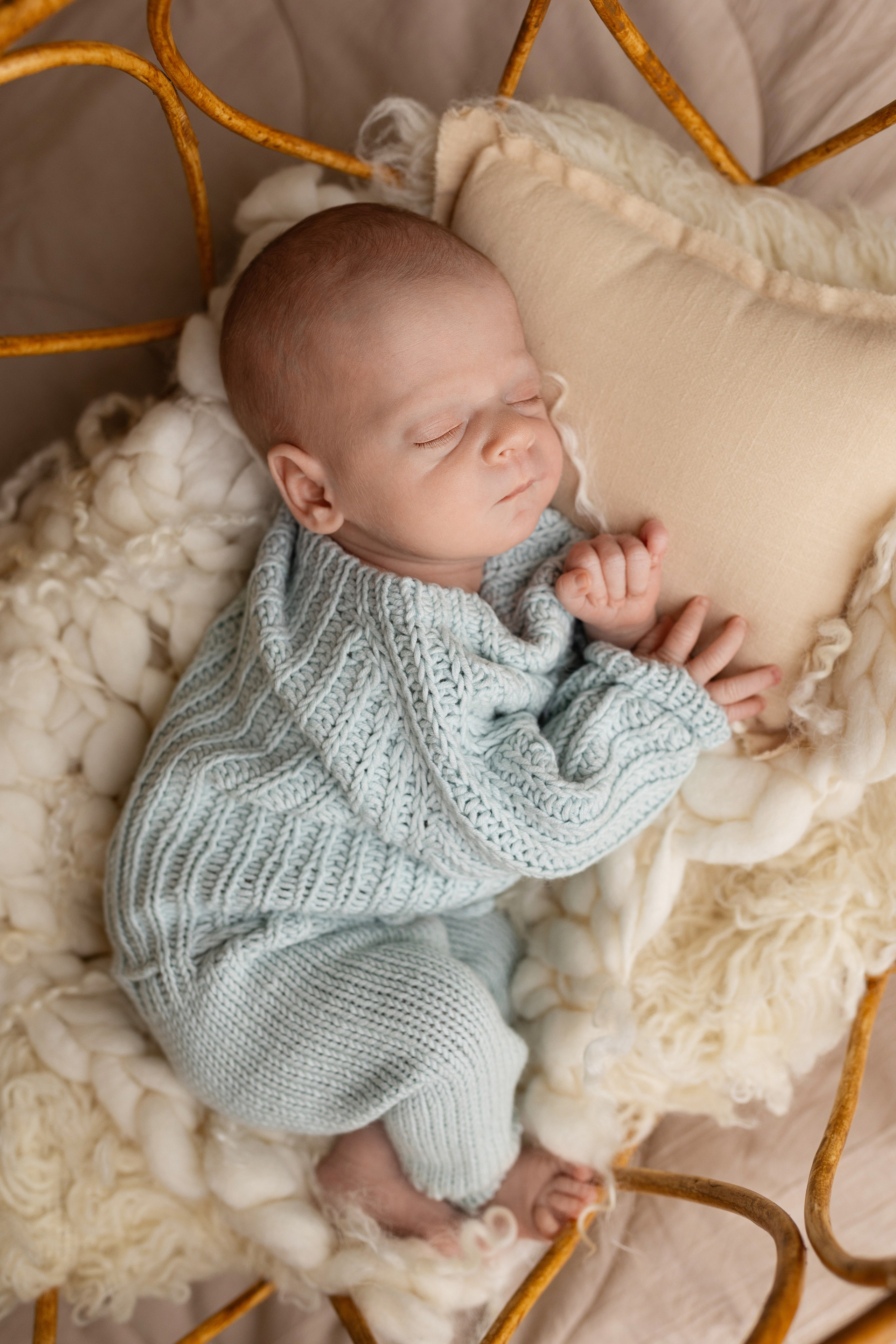 Артем. Лилия Алтухова — фотограф новорожденных в Москве и области