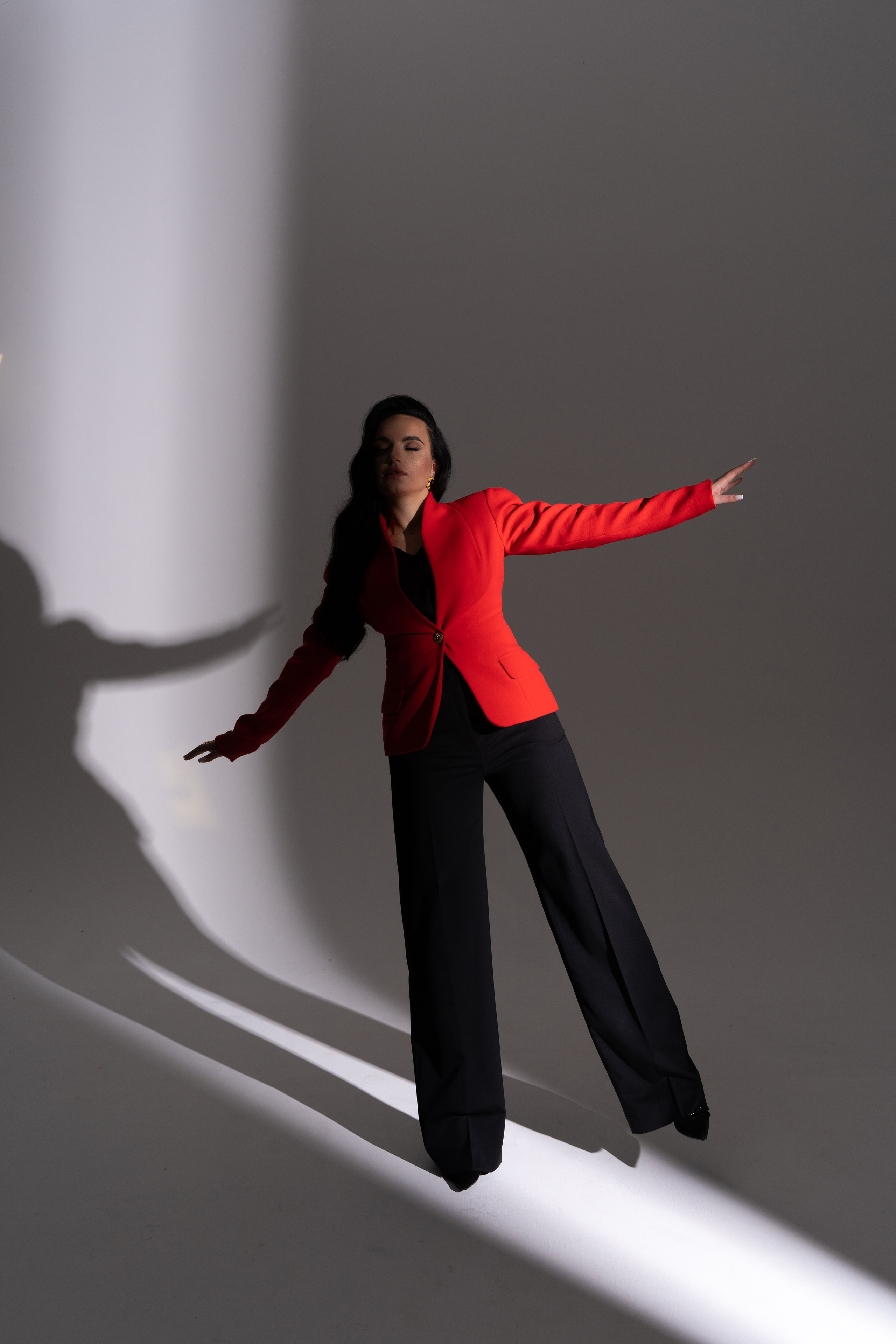 Эльвира Гера — Психолог, регрессолог. Стилист — имиджмейкер в Москве Екатерина Саливоник