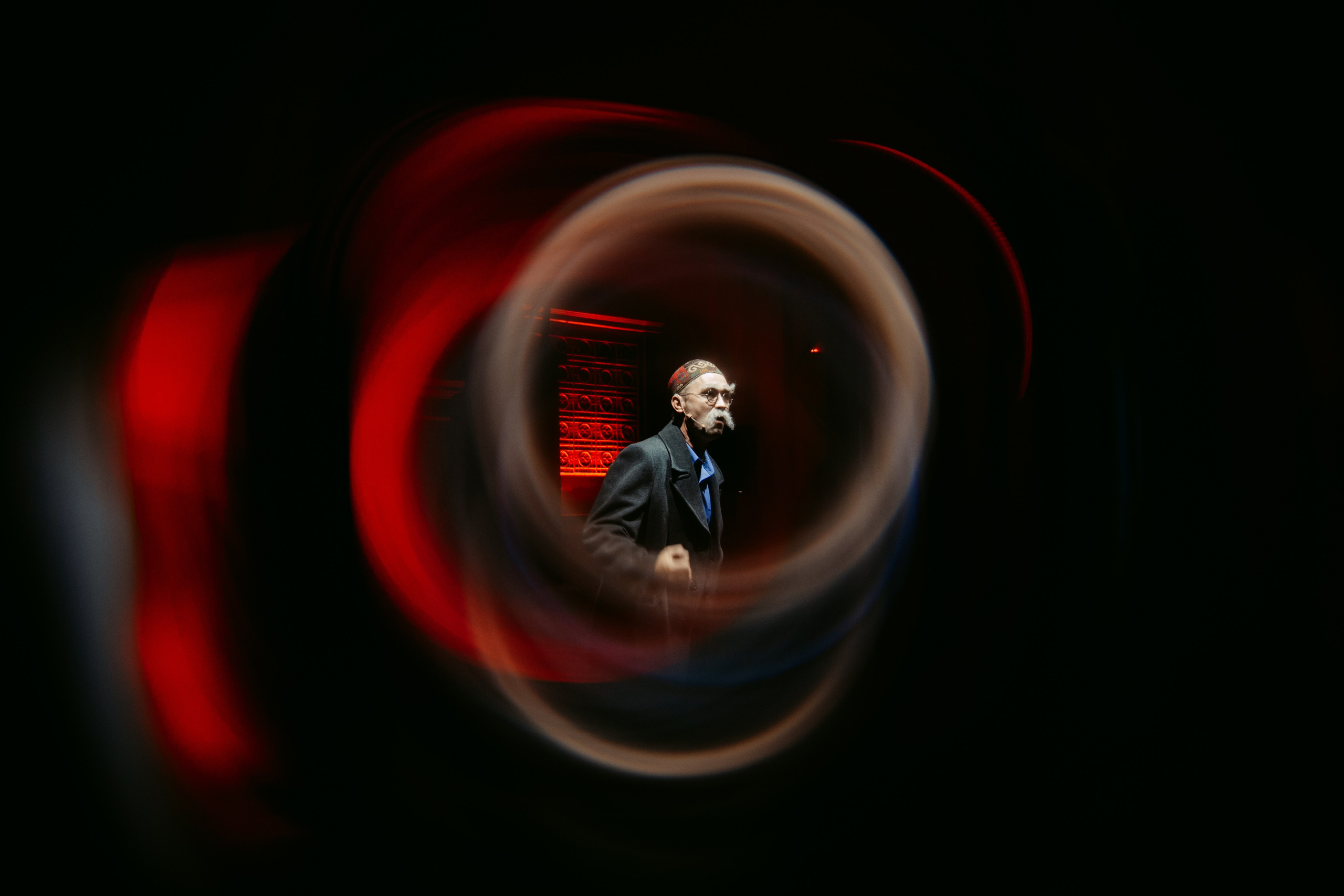 Горький оптимизм. Главная