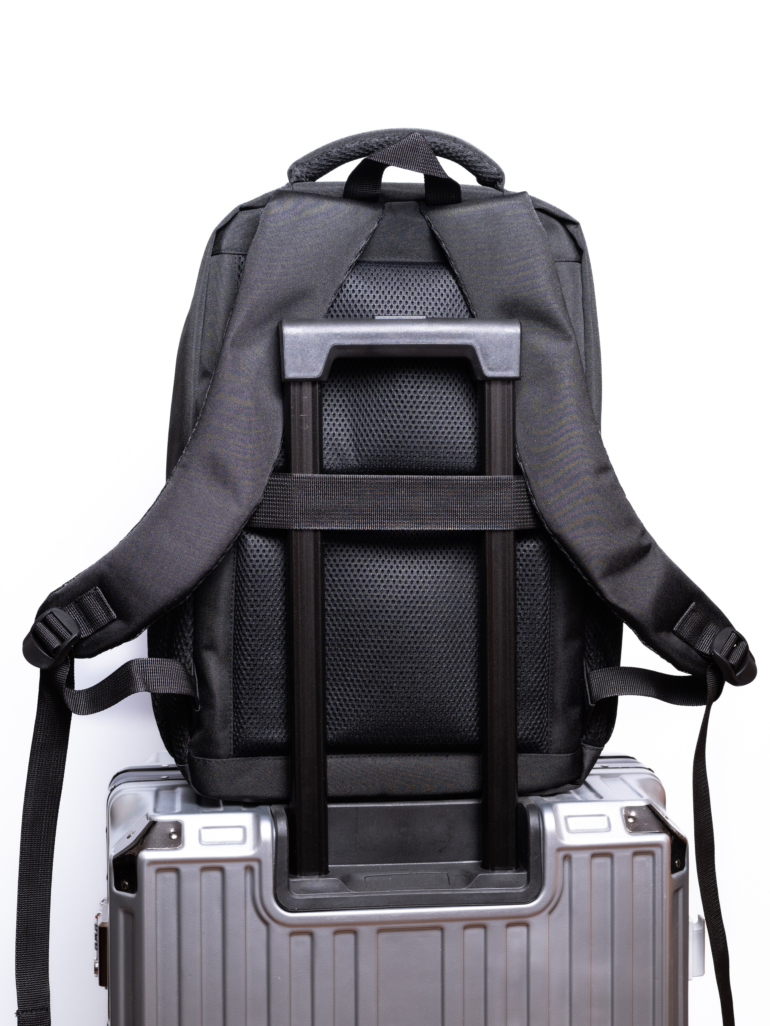 Рюкзаки. Предметный фотограф, фото для маркетплейсов Пятигорск, КМВ