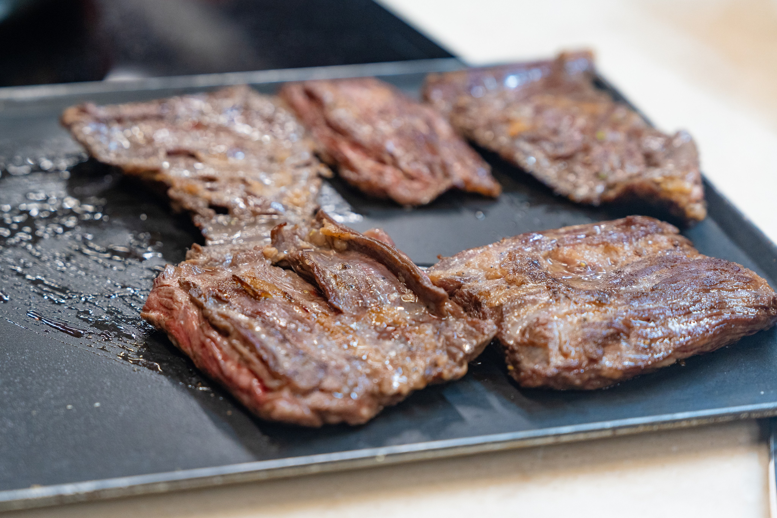 NOVIKOV SCHOOL — Умами зал. Фотограф Никита Комаров