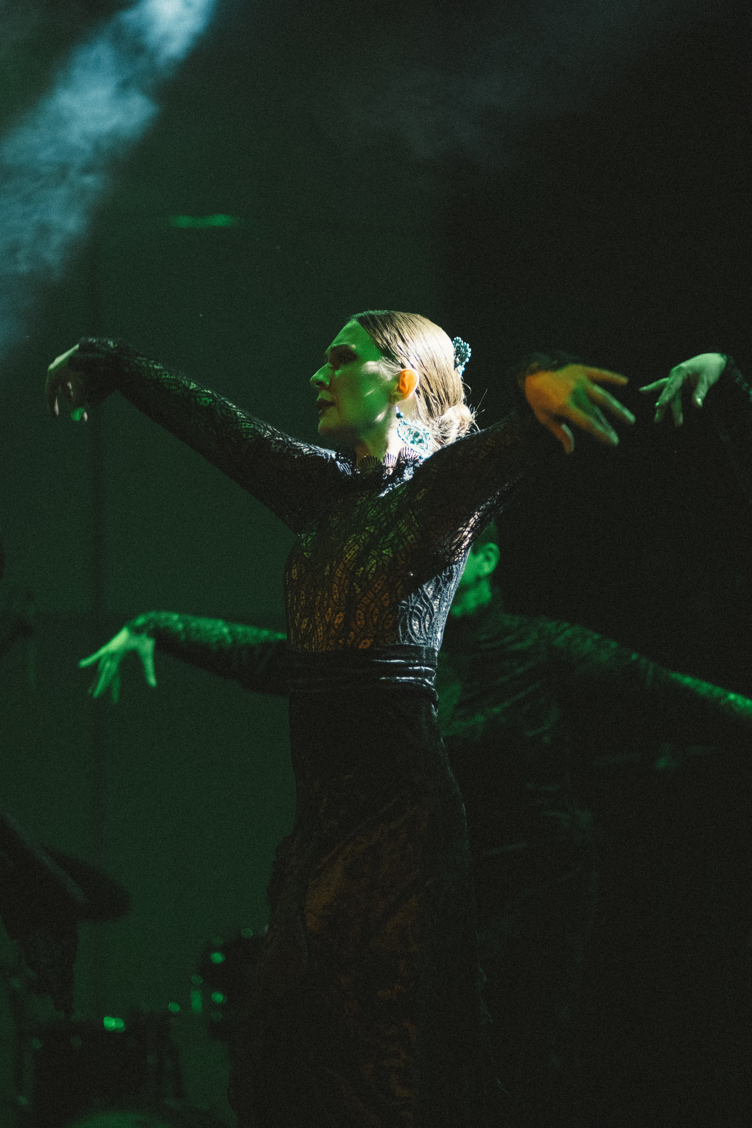 Спектакль «Mujeres» («Женщины»), студия фламенко Tierra del Sol. Анна Демидова — фотография для жизни и бизнеса в Абакане