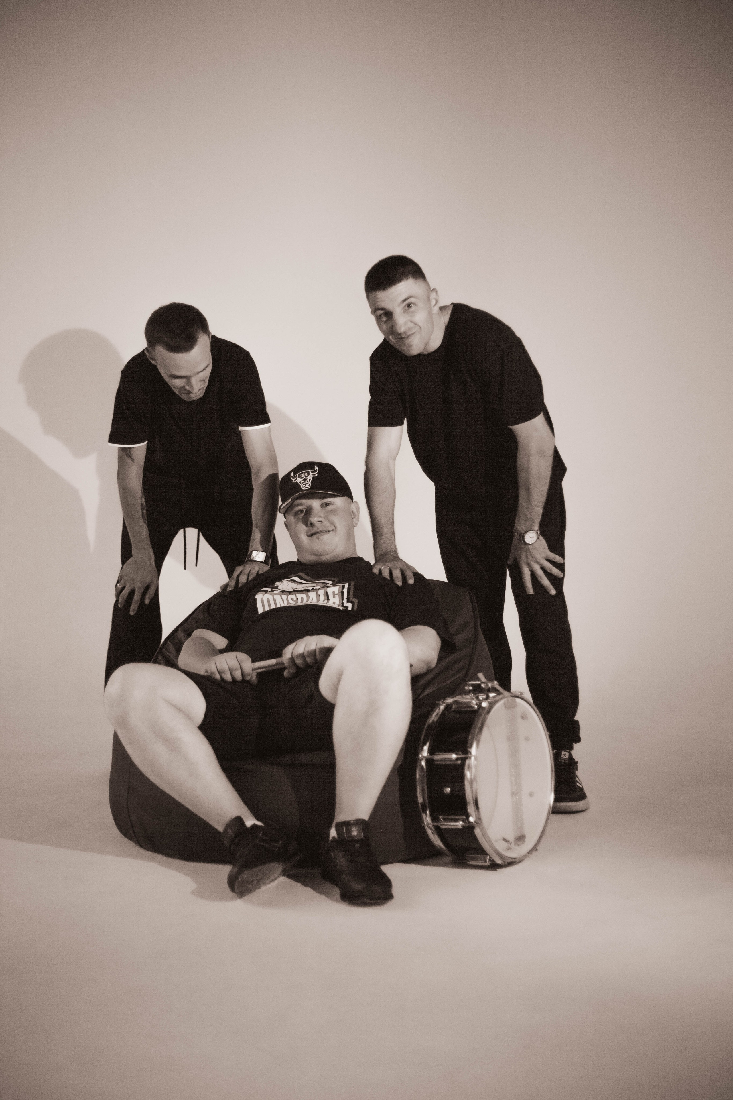 Студия. Уличный фотограф Города N