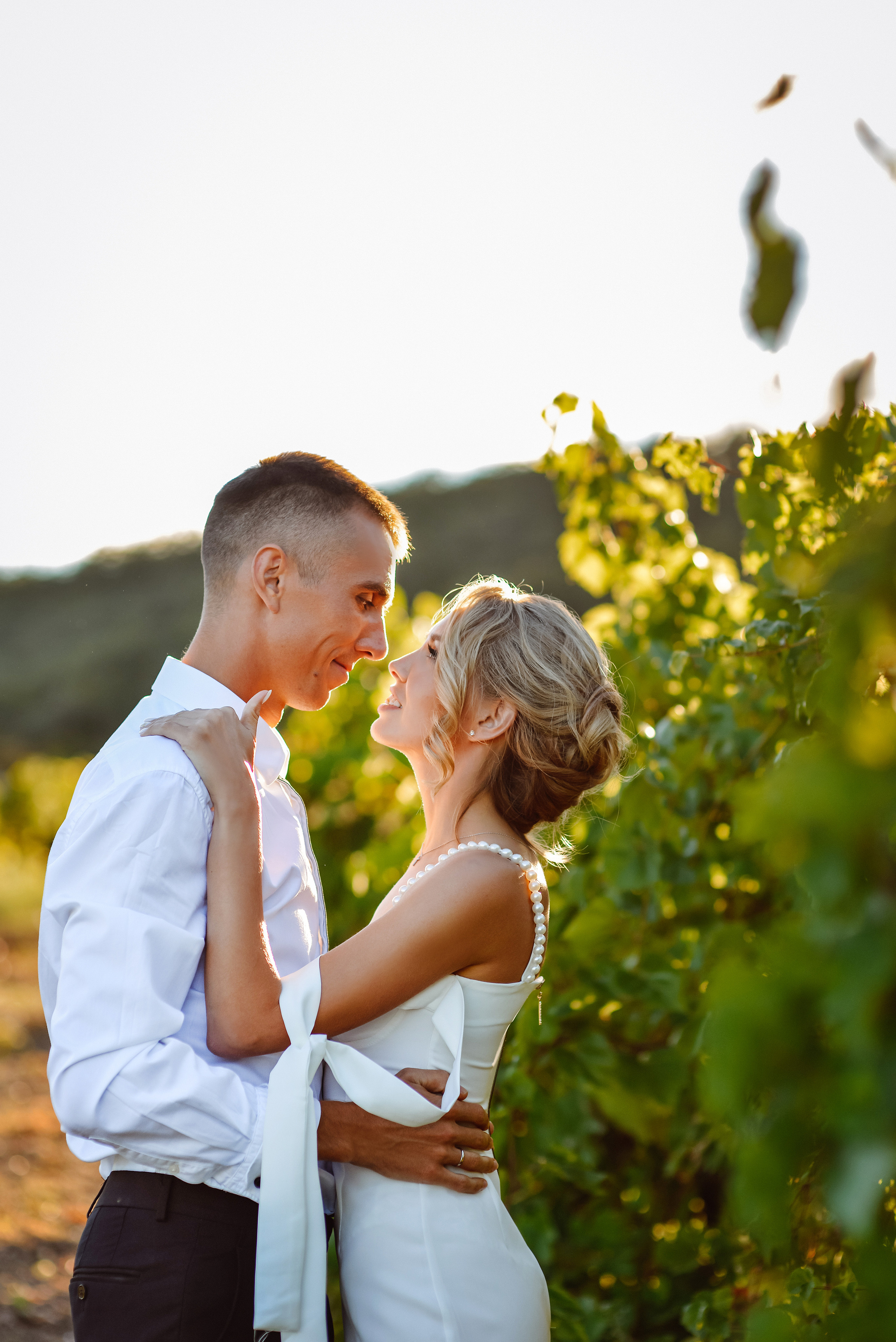 Свадьба для двоих в Крыму. Свадебный фотограф в Крыму