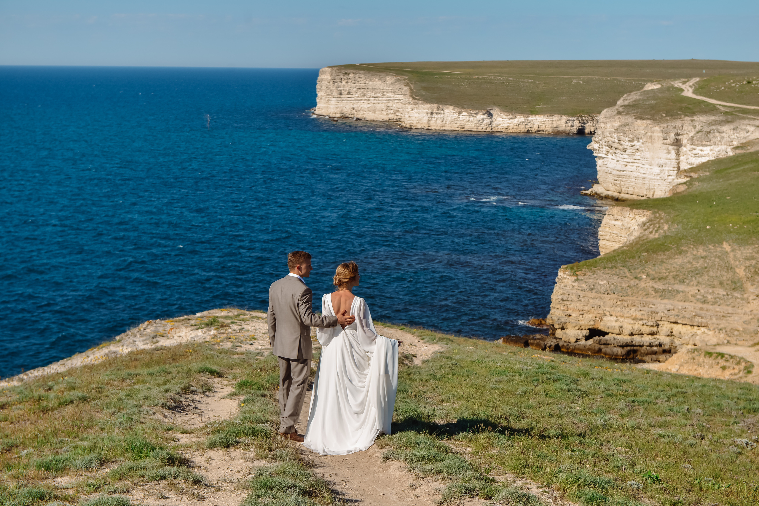 Свадьба для двоих в Крыму. Свадебный фотограф в Крыму