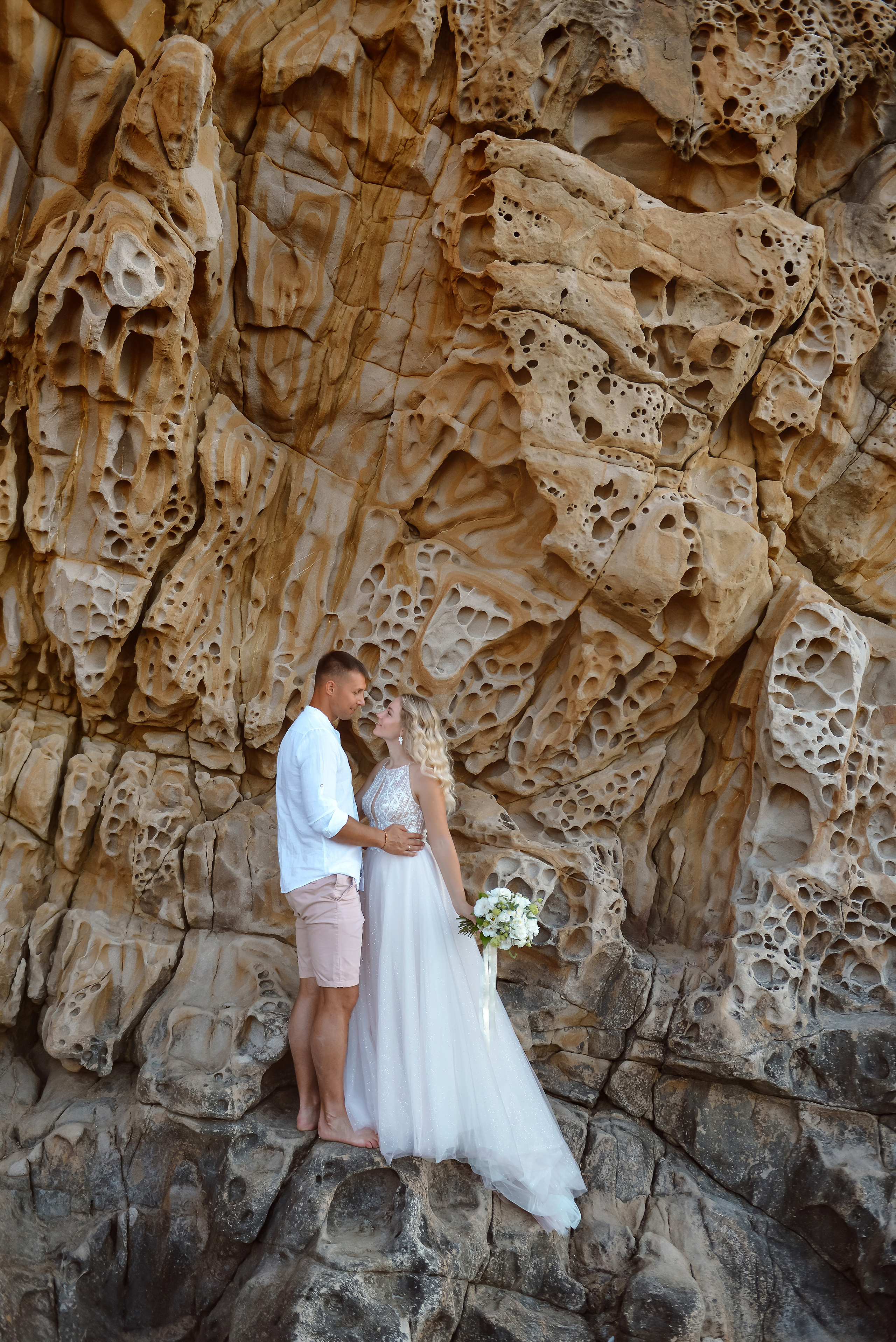 Свадьба для двоих в Крыму. Свадебный фотограф в Крыму