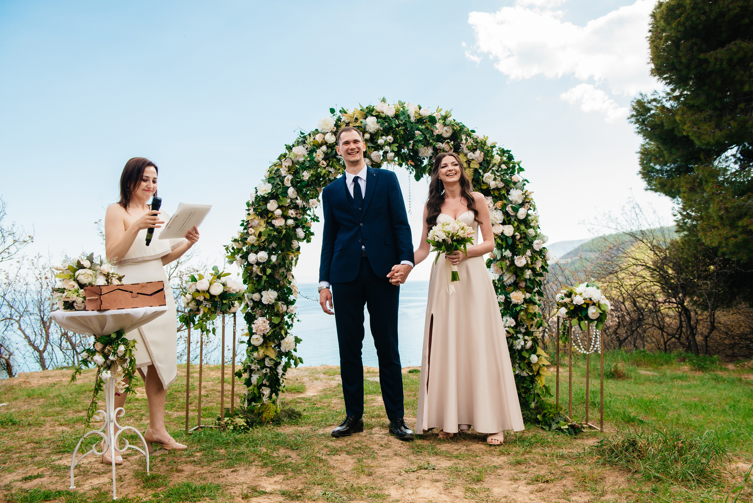 Свадьба для двоих в Крыму. Свадебный фотограф в Крыму