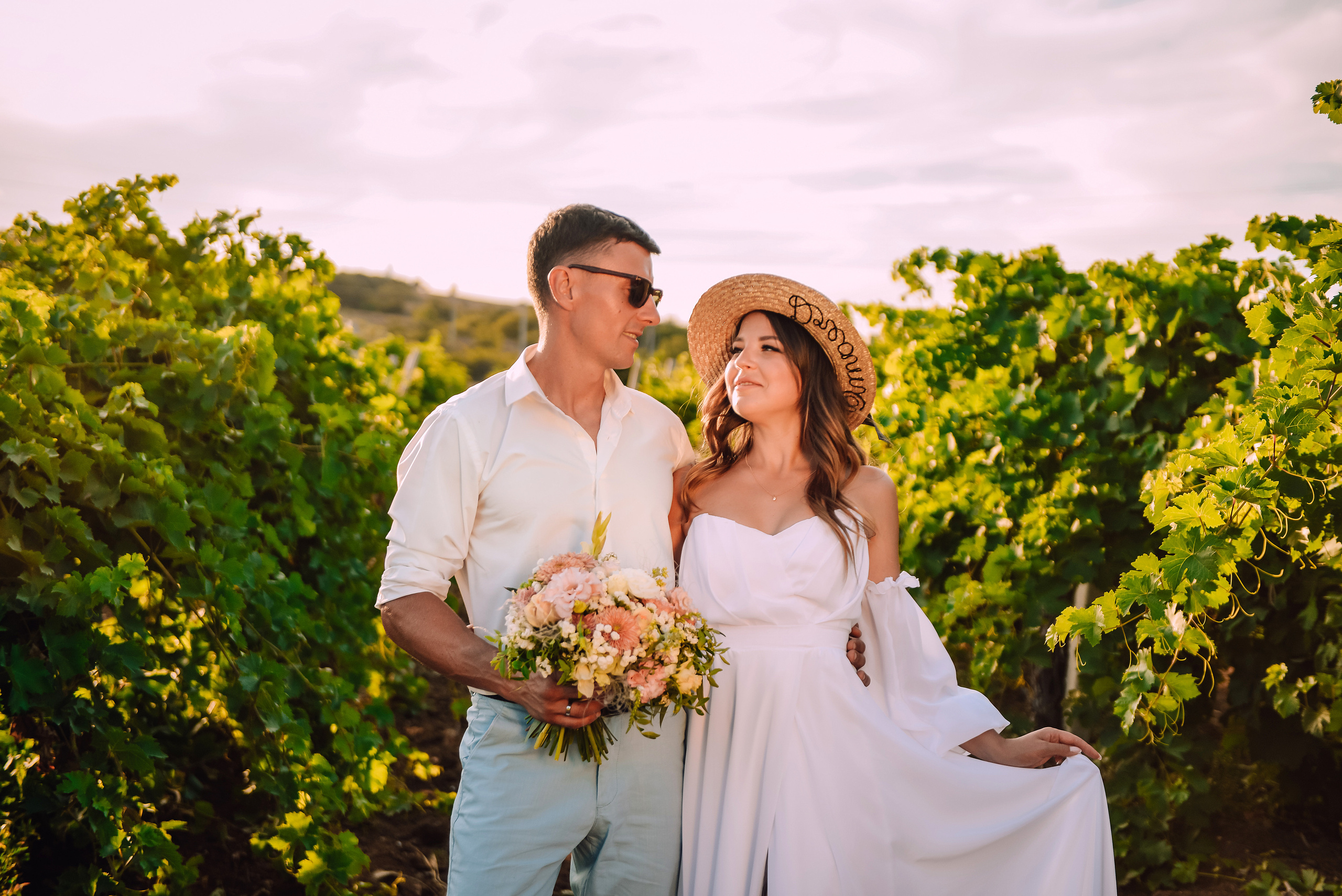 Свадьба для двоих в Крыму. Свадебный фотограф в Крыму