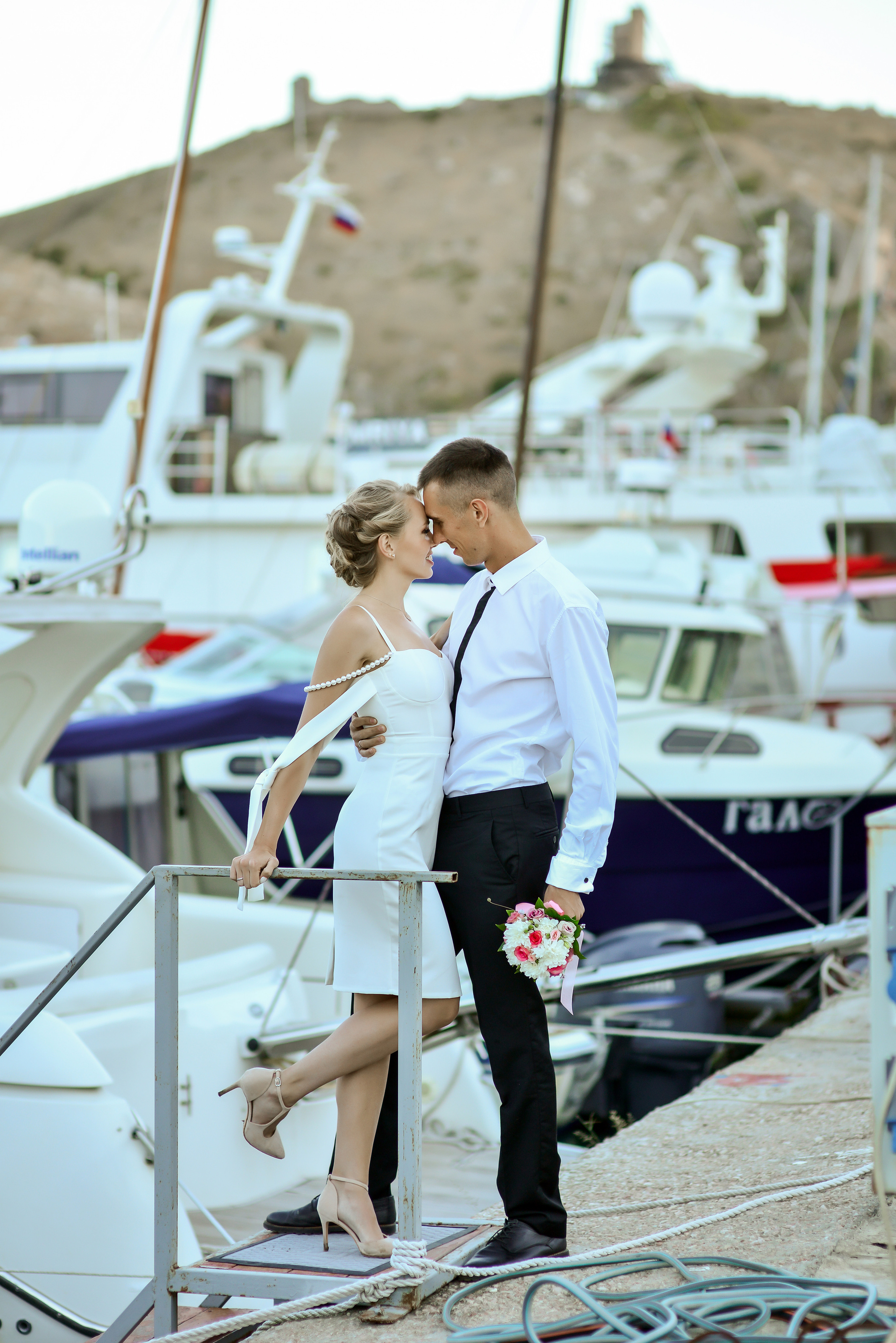 Свадьба для двоих в Крыму. Свадебный фотограф в Крыму