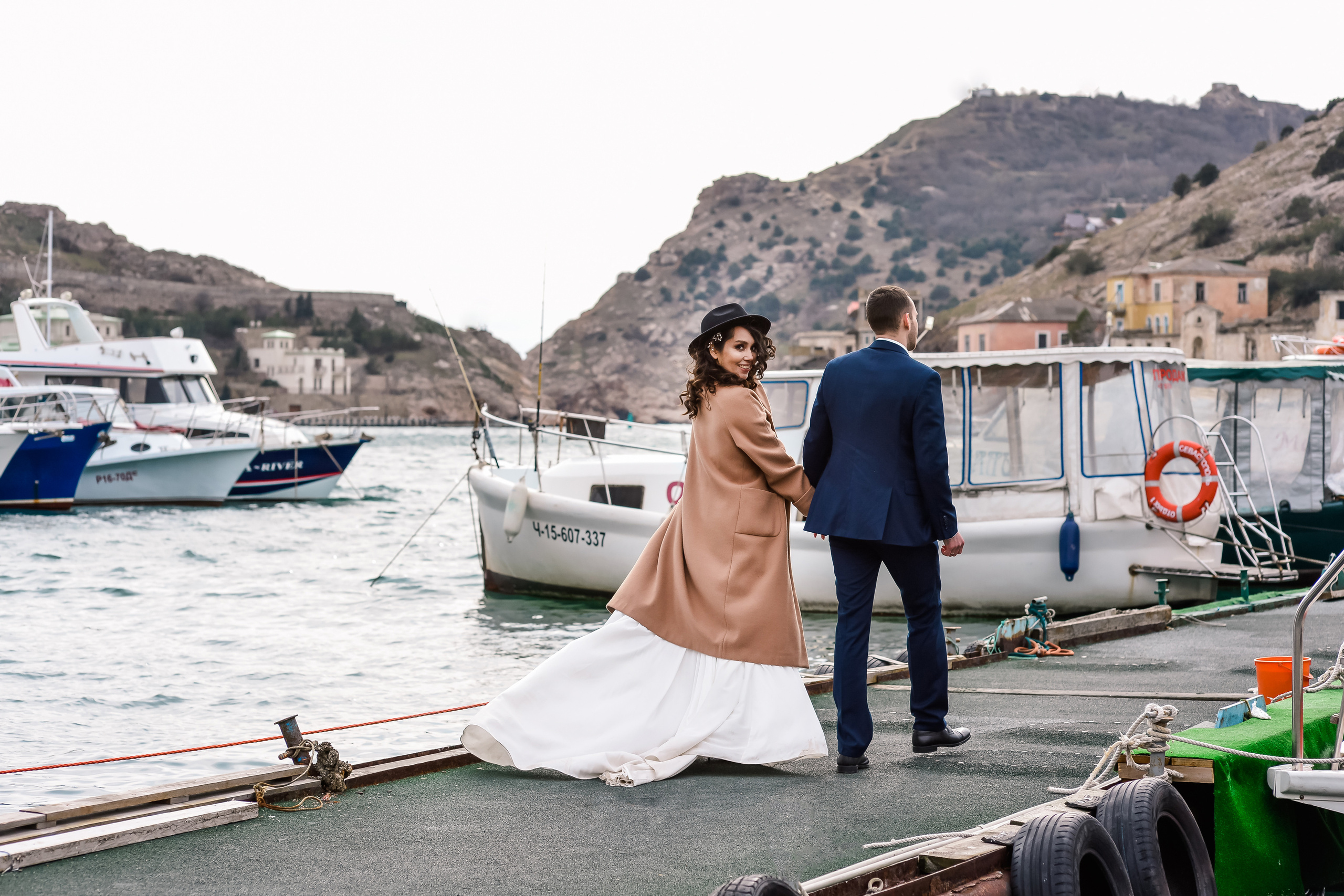 Свадьба для двоих в Крыму. Свадебный фотограф в Крыму