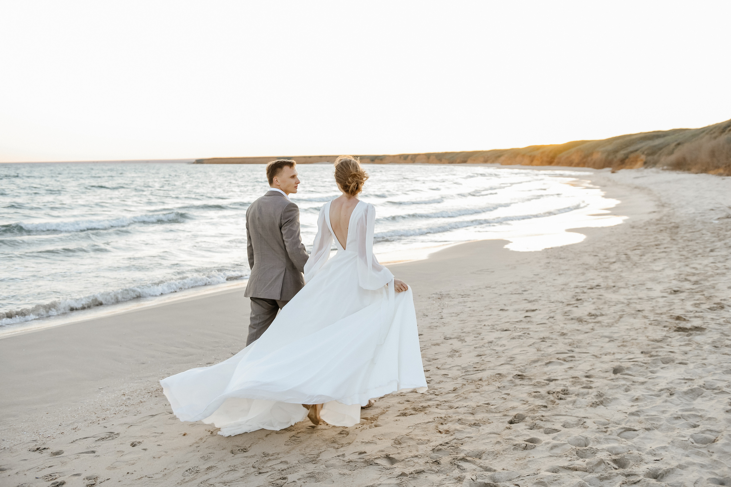 Свадьба для двоих в Крыму. Свадебный фотограф в Крыму