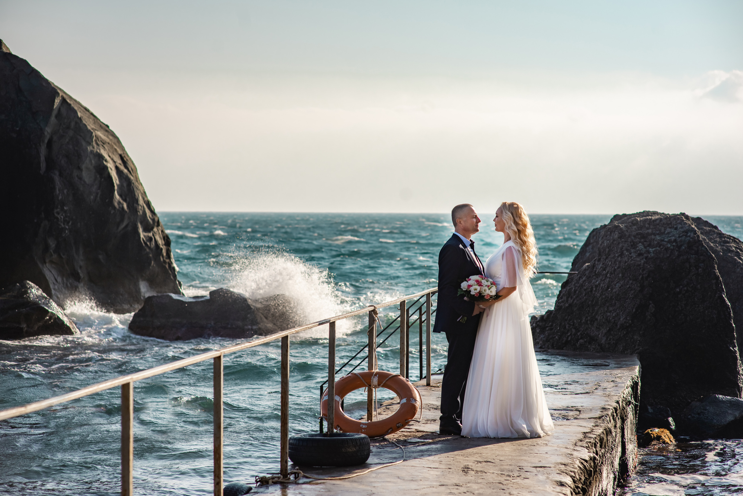 Свадьба для двоих в Крыму. Свадебный фотограф в Крыму