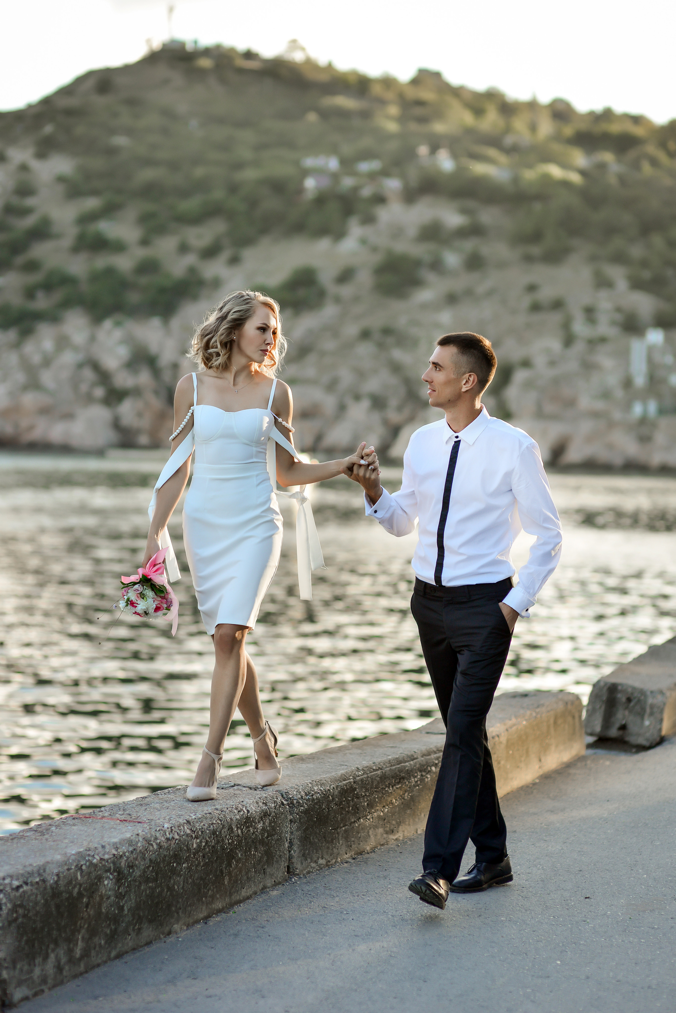 Свадьба для двоих в Крыму. Свадебный фотограф в Крыму