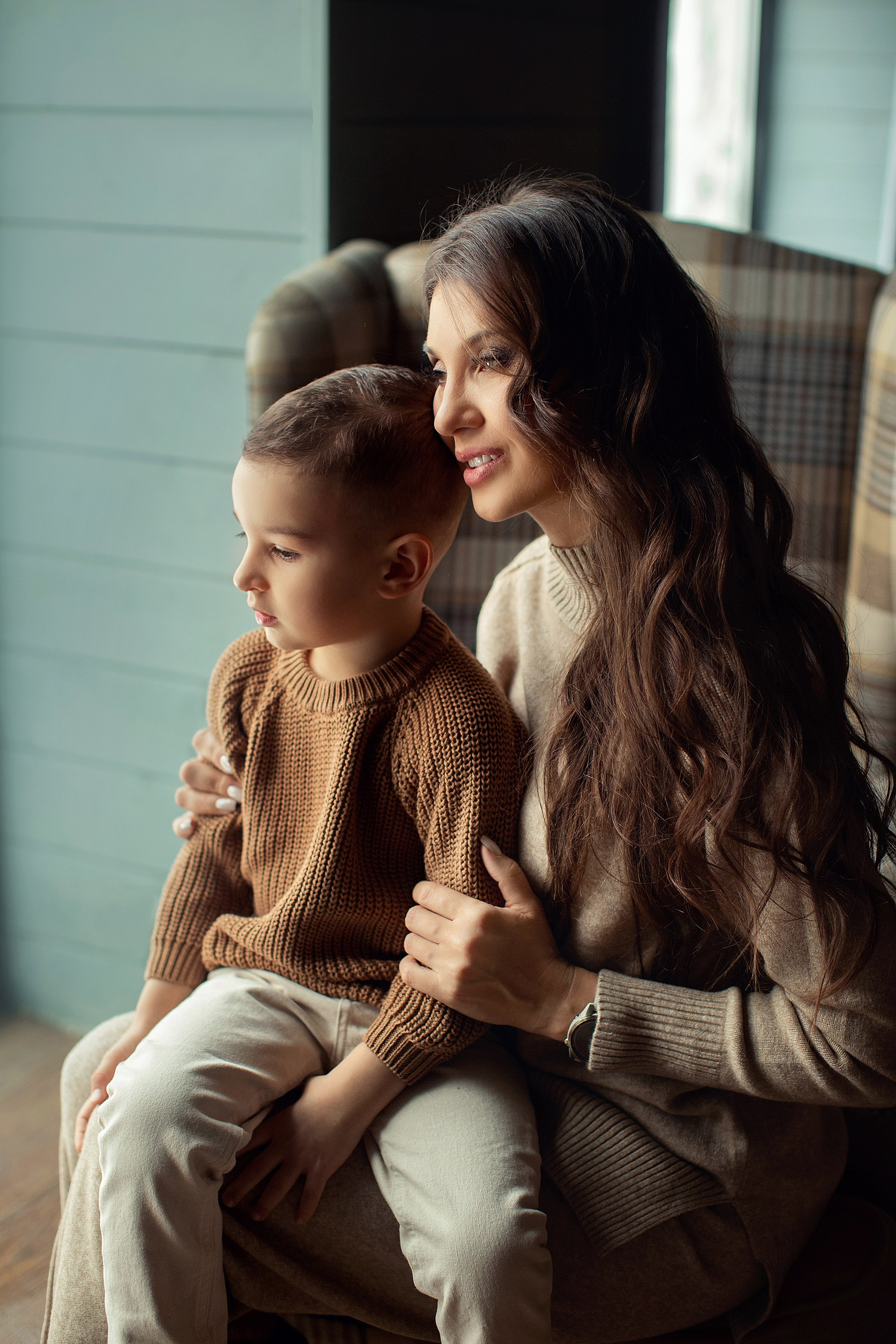 Студийная съемка мамы с сыновьями. Tatyana Nadezhdina Family photographer