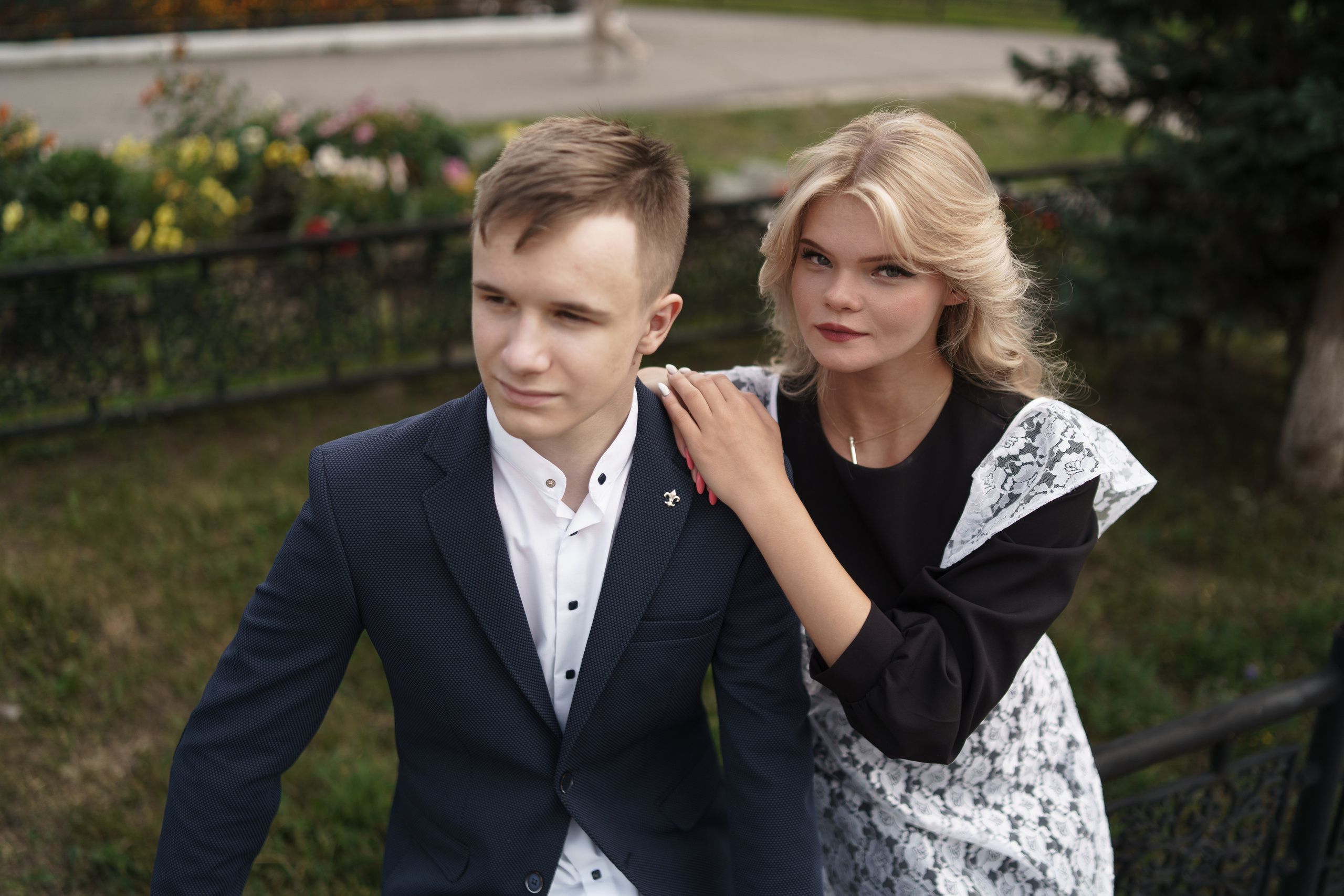 Школьные. Фотограф Булат Ванданов