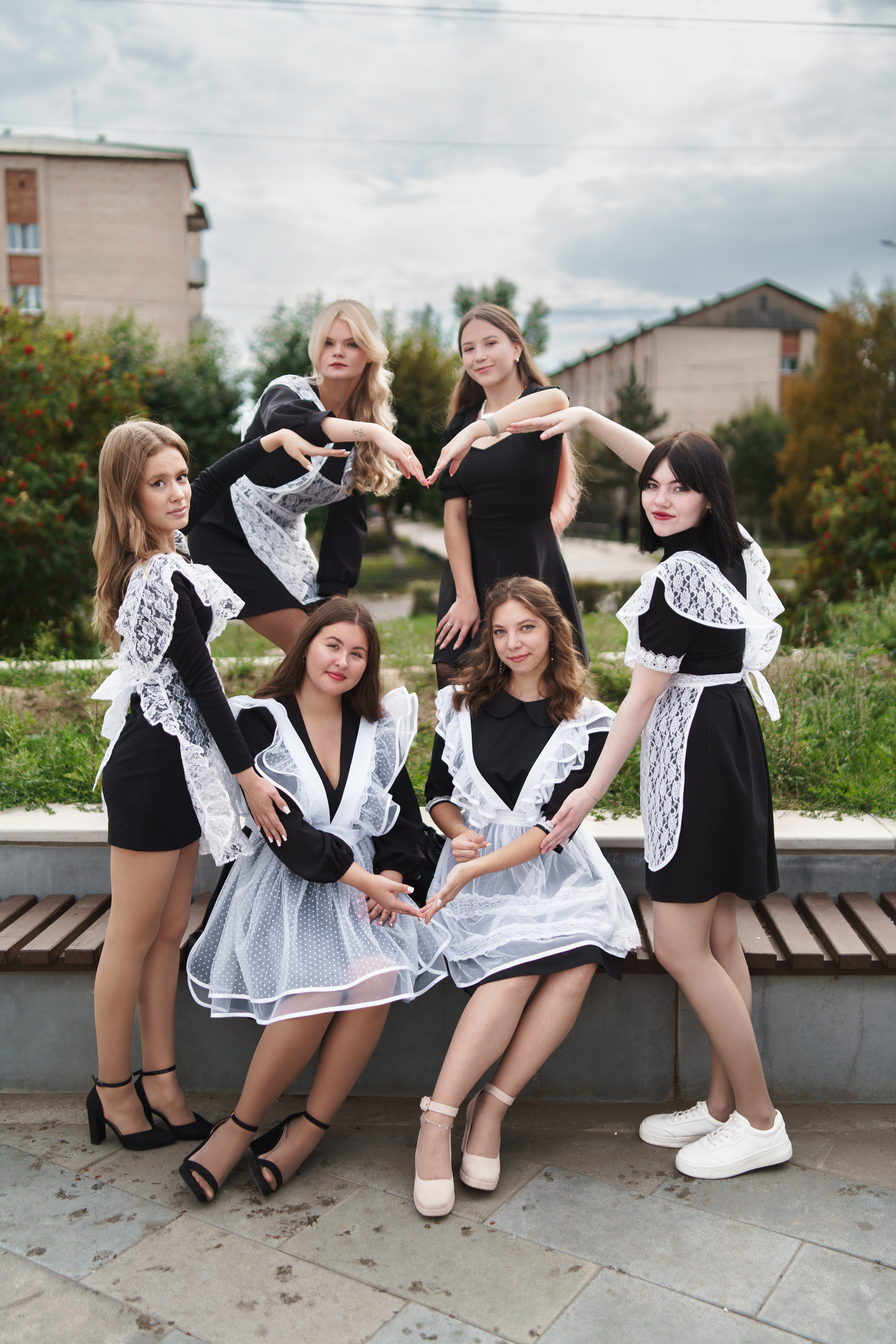 Школьные. Фотограф Булат Ванданов