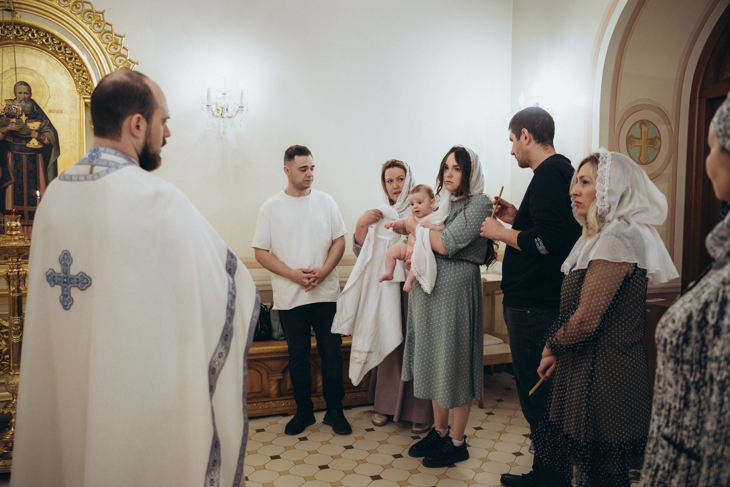 Крещение Павла. Фотограф на крещение в Рязани. Семейный фотограф