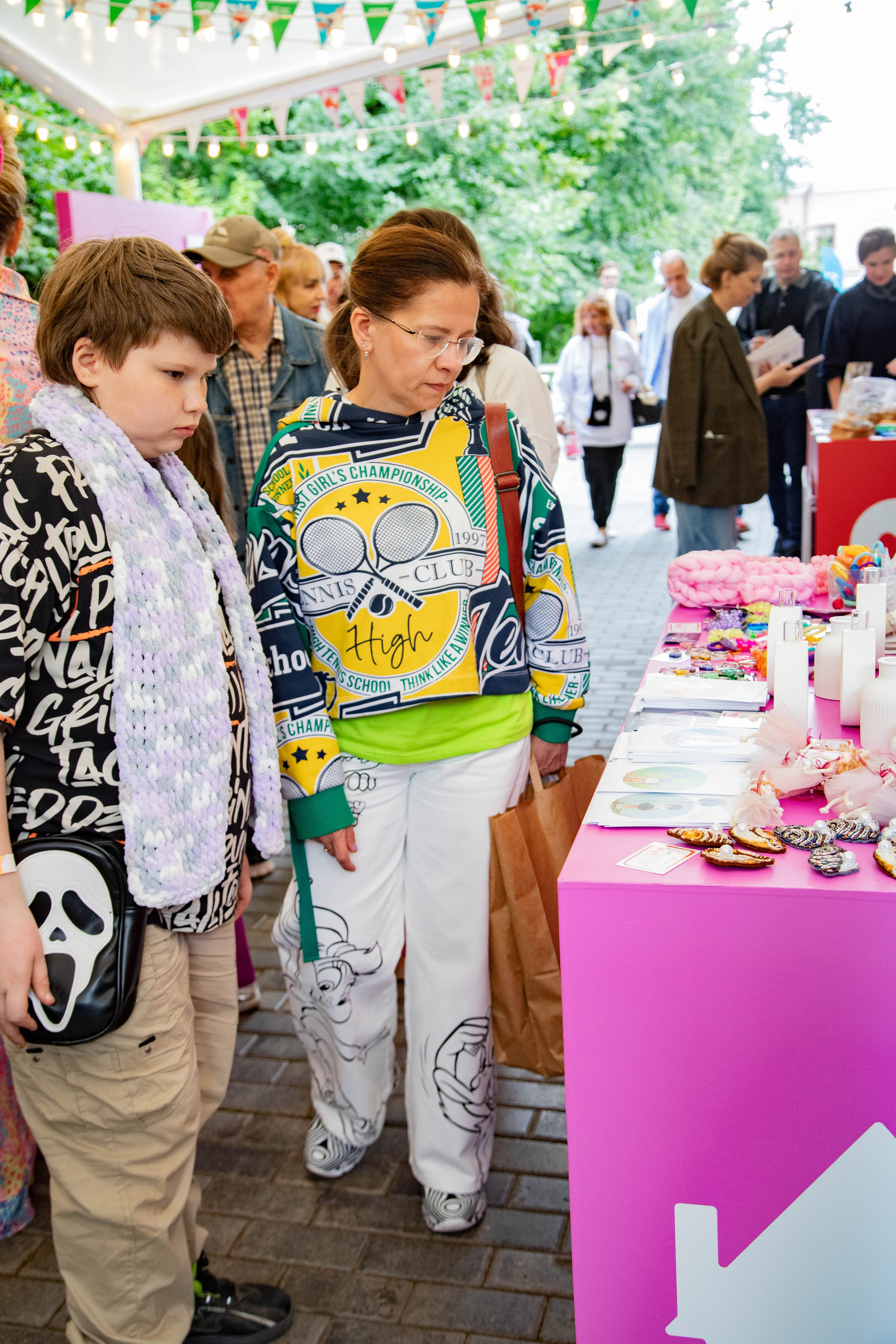 Съемка для благотворительного фонда. Женский фотограф в Москве Рина Леонтьева