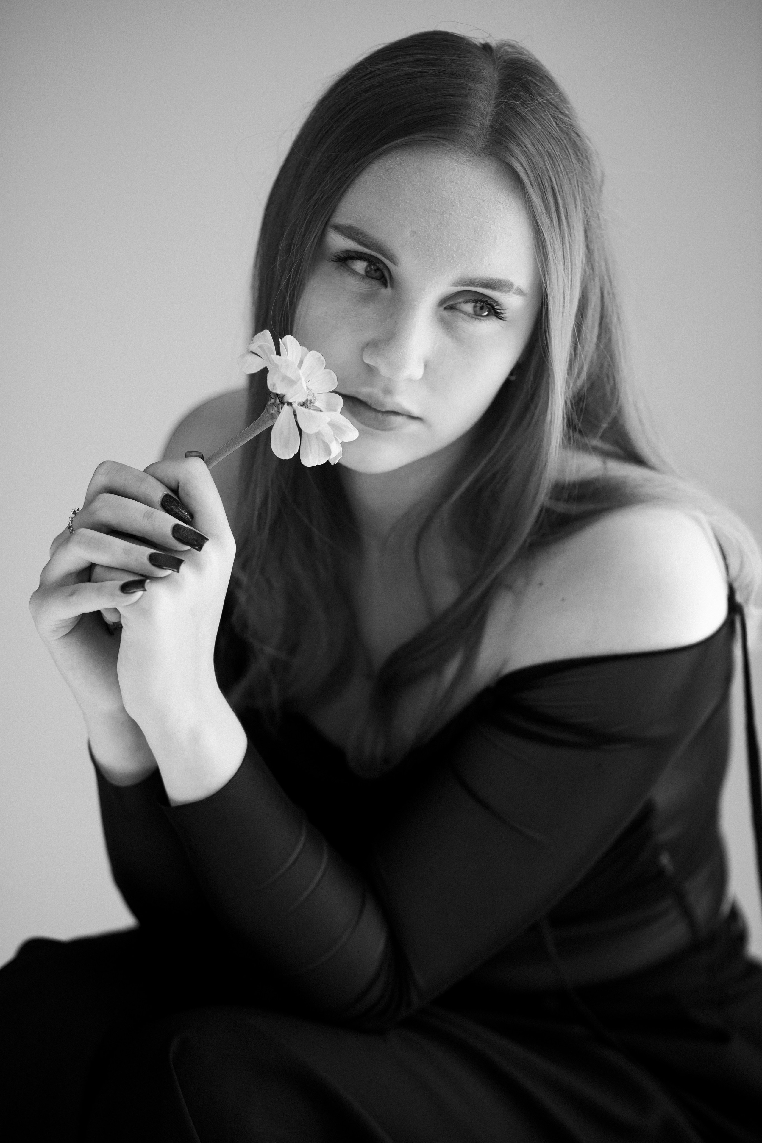 Студийные съемки в ч/б. Женский фотограф в Москве Рина Леонтьева