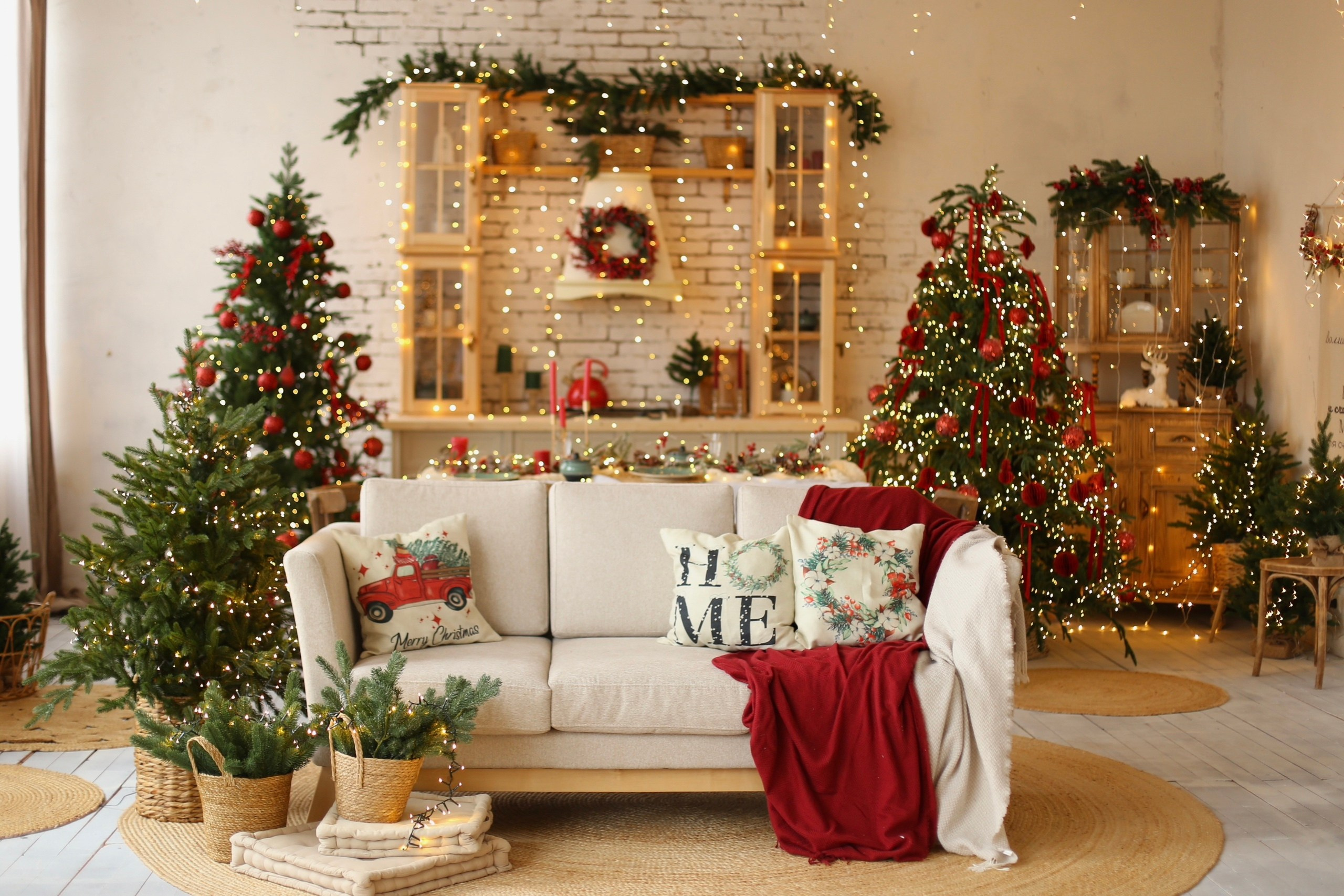 Фотостудия Nu ул. Телегина, 30, 4 этаж, 410 каб. Стоимость аренды: 2300 руб/час пн-пт 2800 руб/ час сб-вс и все праздничные дни. Свадебный и семейный фотограф в Ижевске