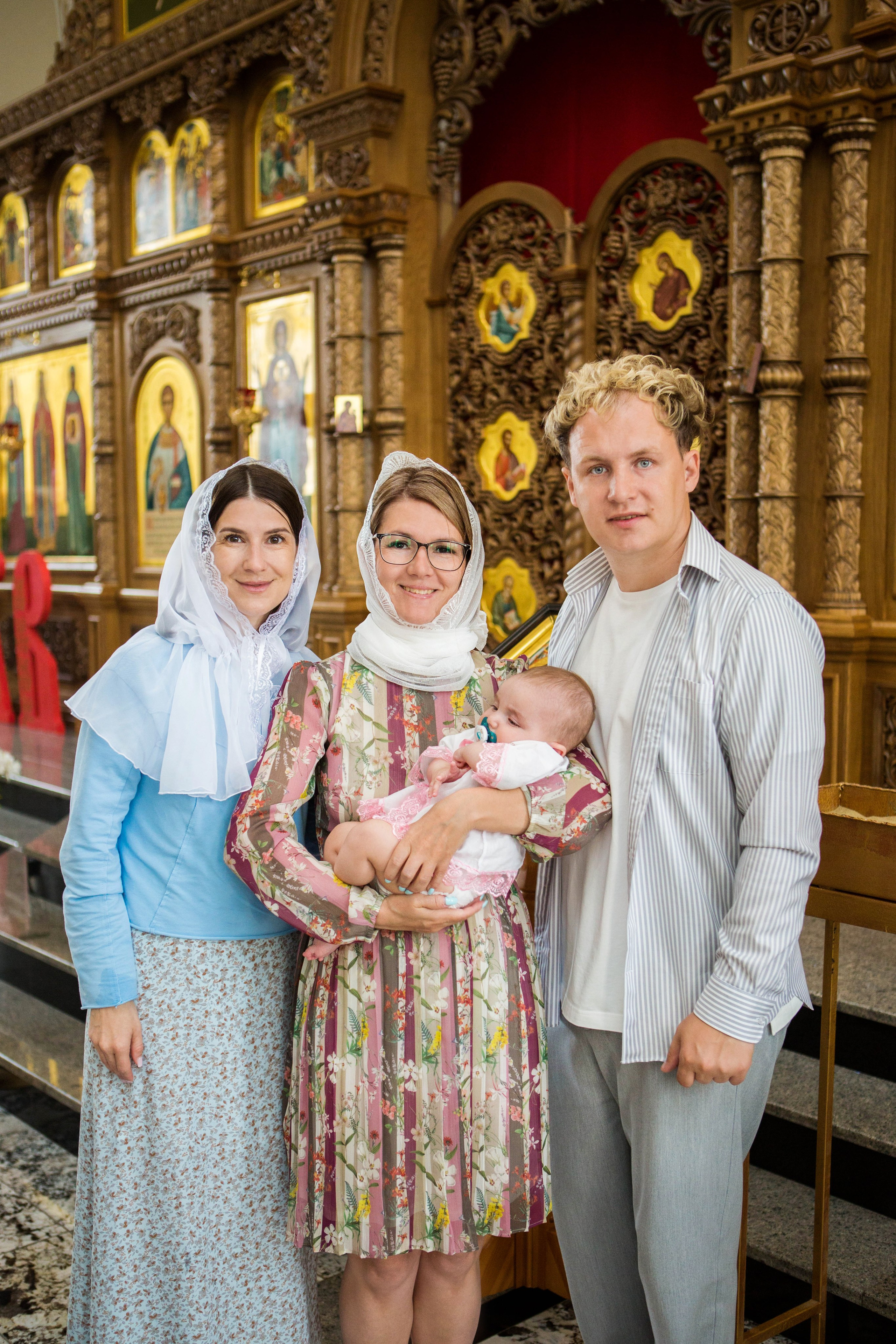 Крещение Софии. Храм Андрея Первозванного. Свадебный семейный и детский фотограф в Краснодаре Карина Федоровская