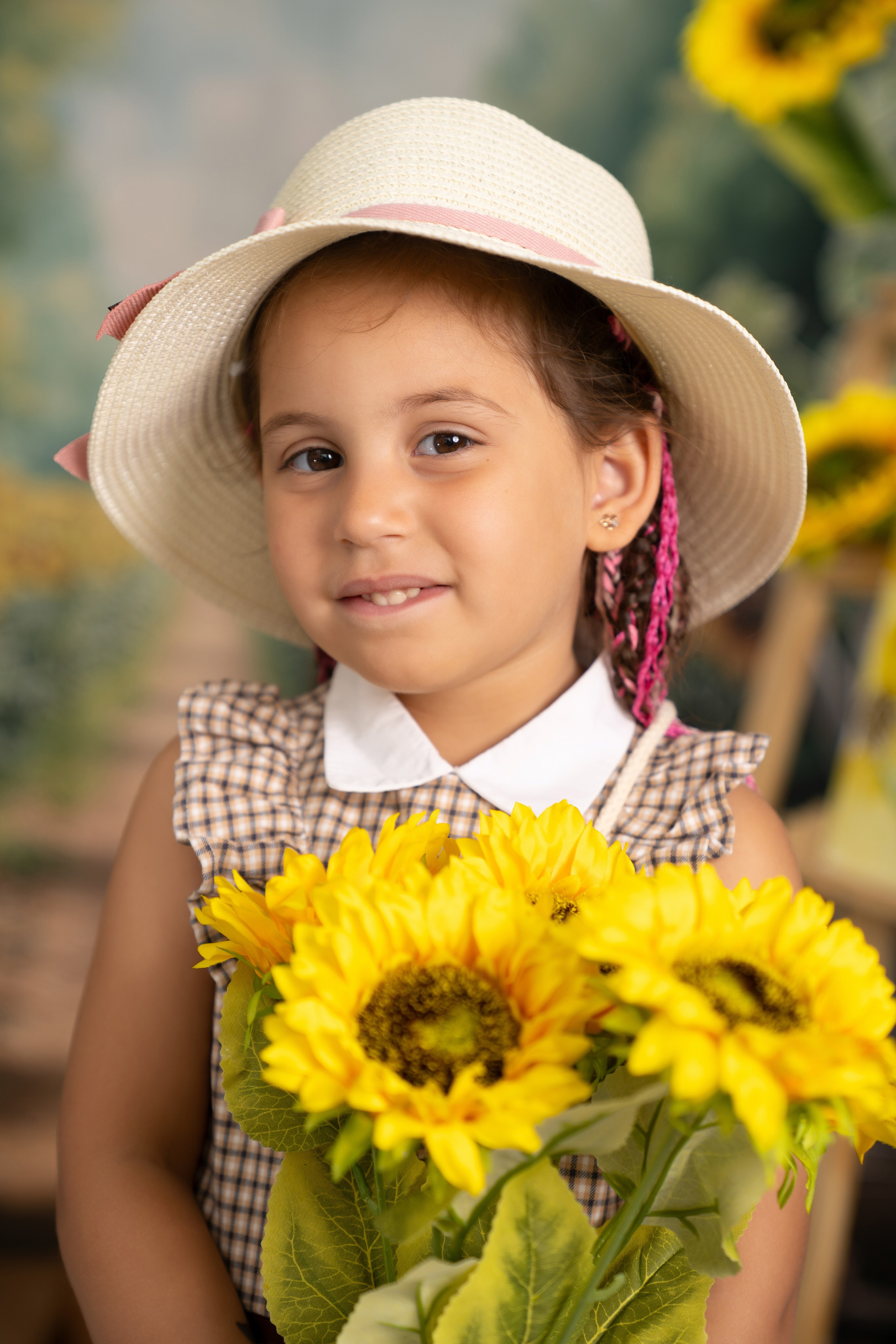 Тематические фото. МОСФОТОБУК Выпускные альбомы Москва