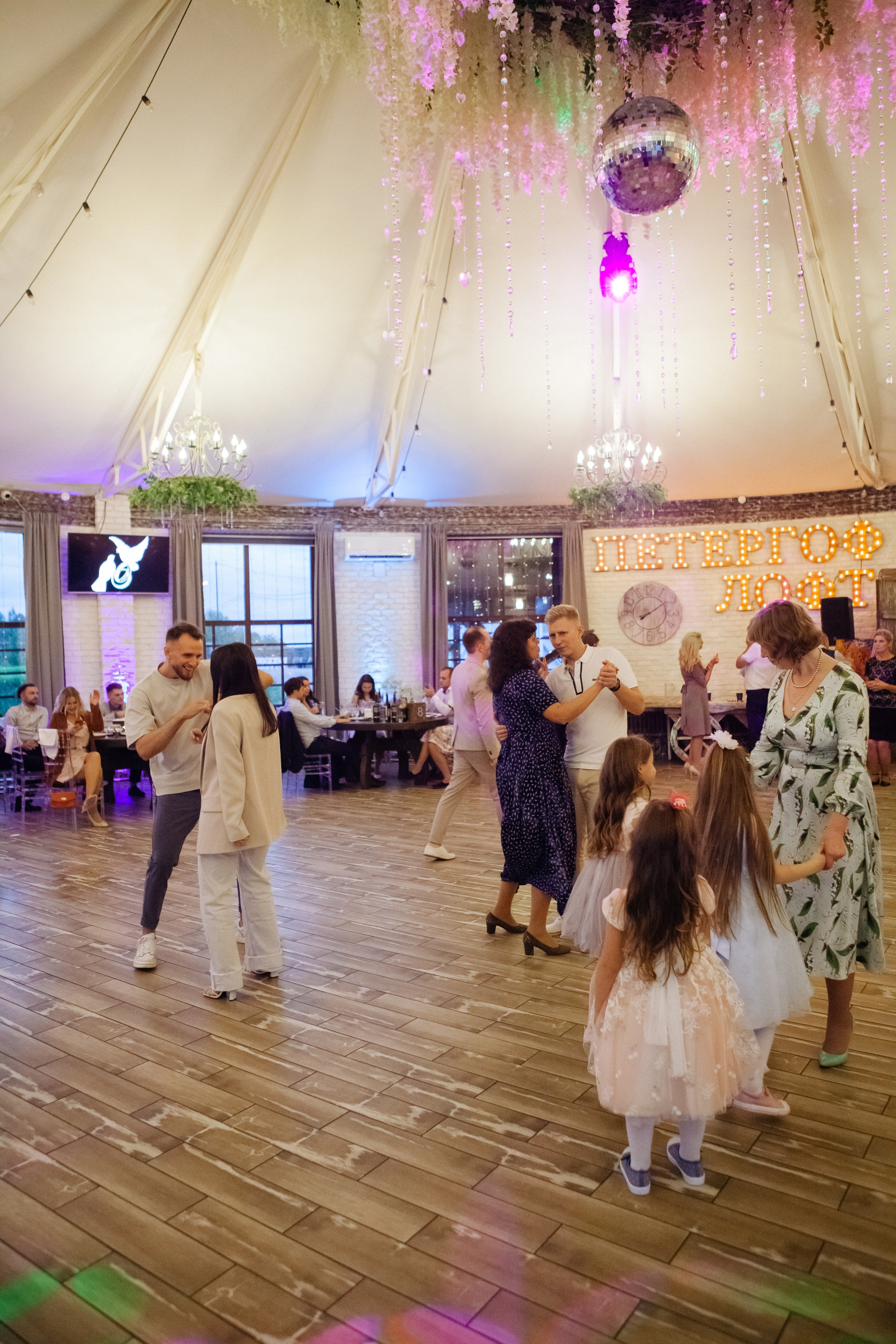 Свадьба (репортаж). Репортажный фотограф в Санкт-Петербурге. Фотограф на мероприятие в СПБ