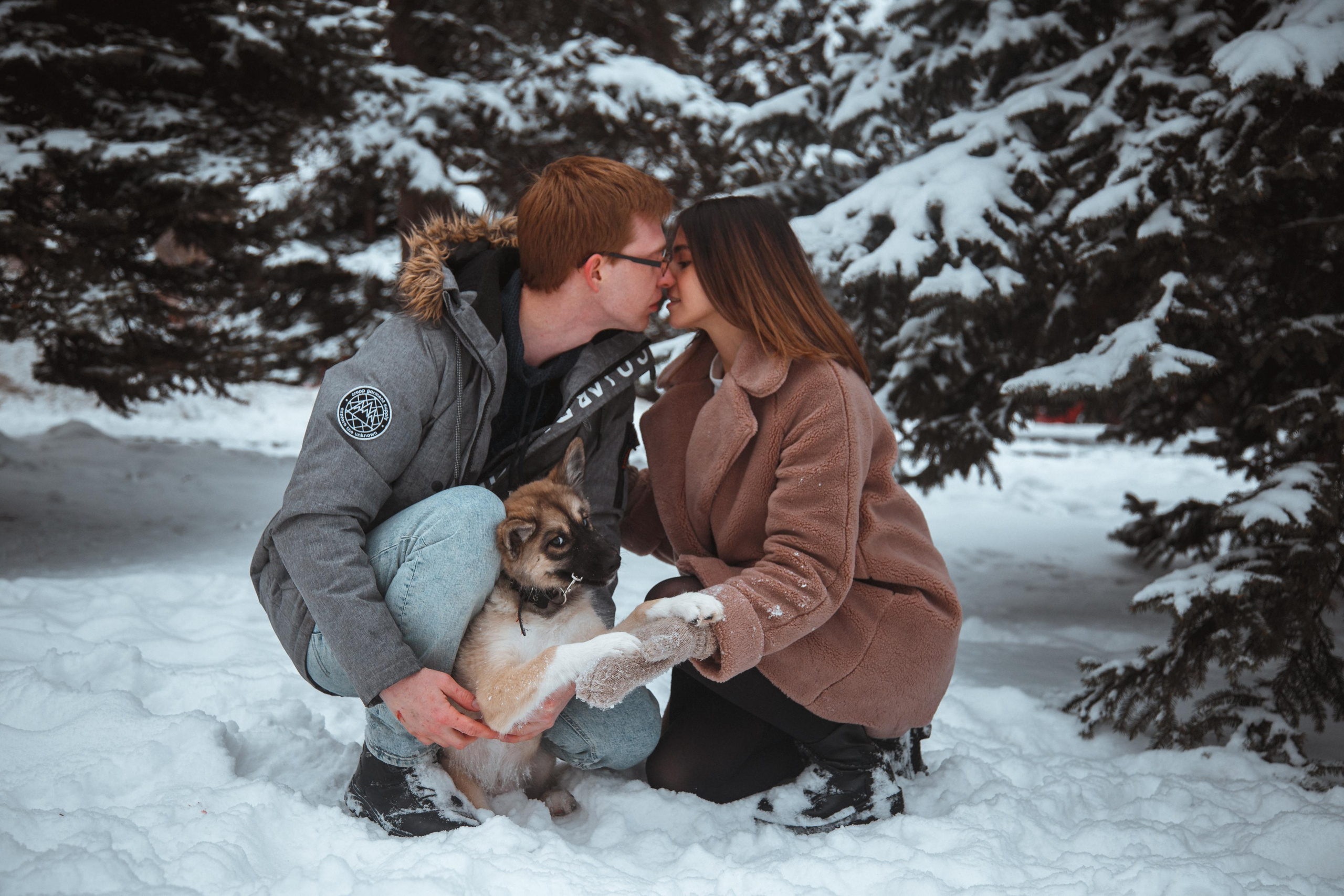Love story «Winter walk». Свадебные фотограф и видеограф Наталья и Анатолий Новиковы СПб