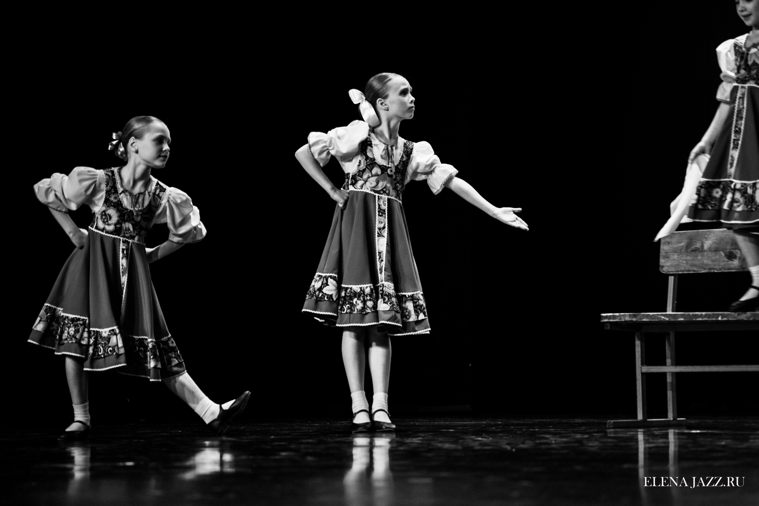 Концерт танцевального коллектива. Репортажный фотограф Елена Джаз в Москва