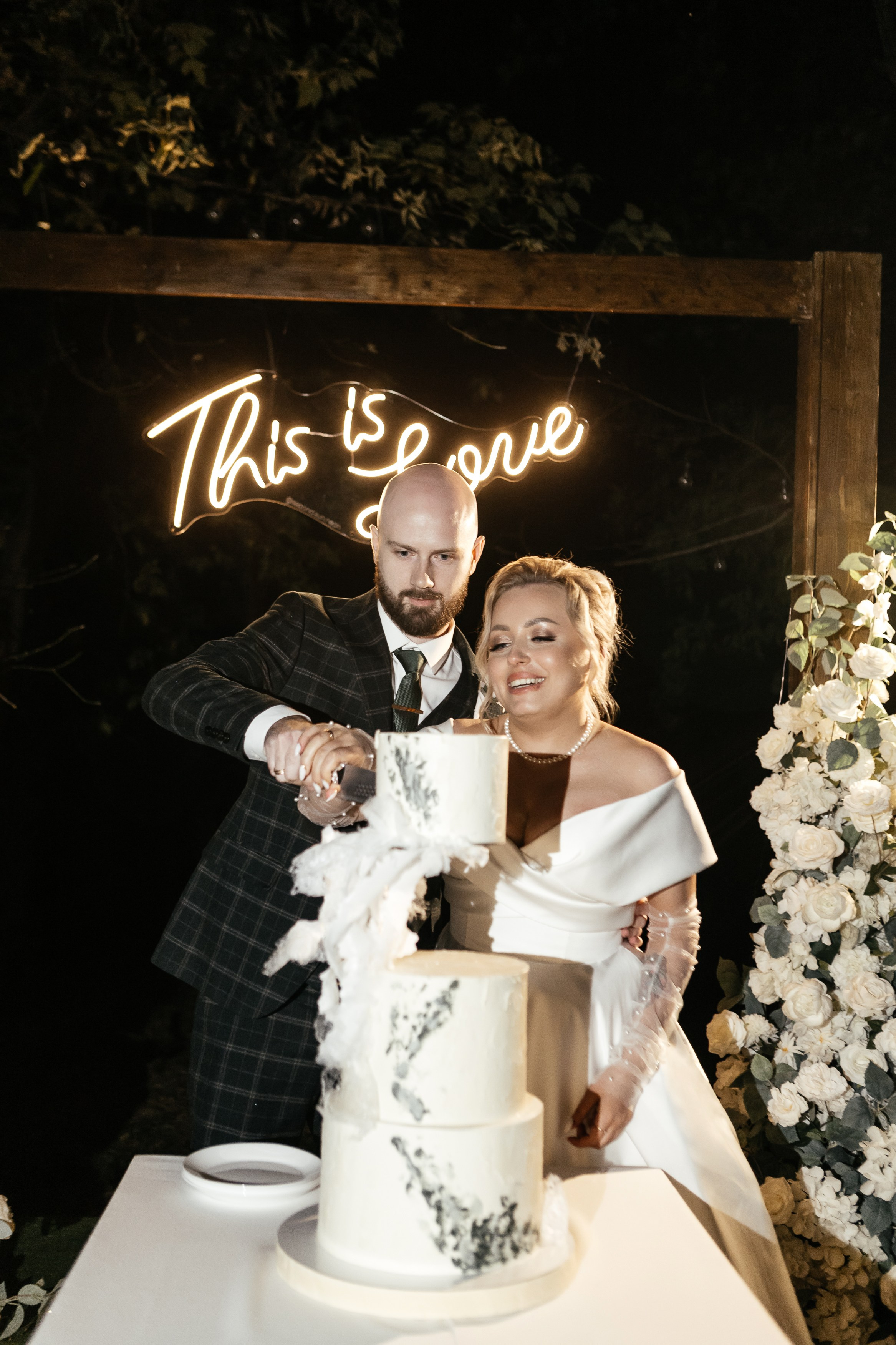 Свадебный фотограф Уфа — Руслан ГабдлисламовЖивые эмоции, красивые кадры, воспоминания на всю жизнь.Работаю по всей Республике Башкортоста. Свадебный фотограф Уфа Руслан Габдлисламов