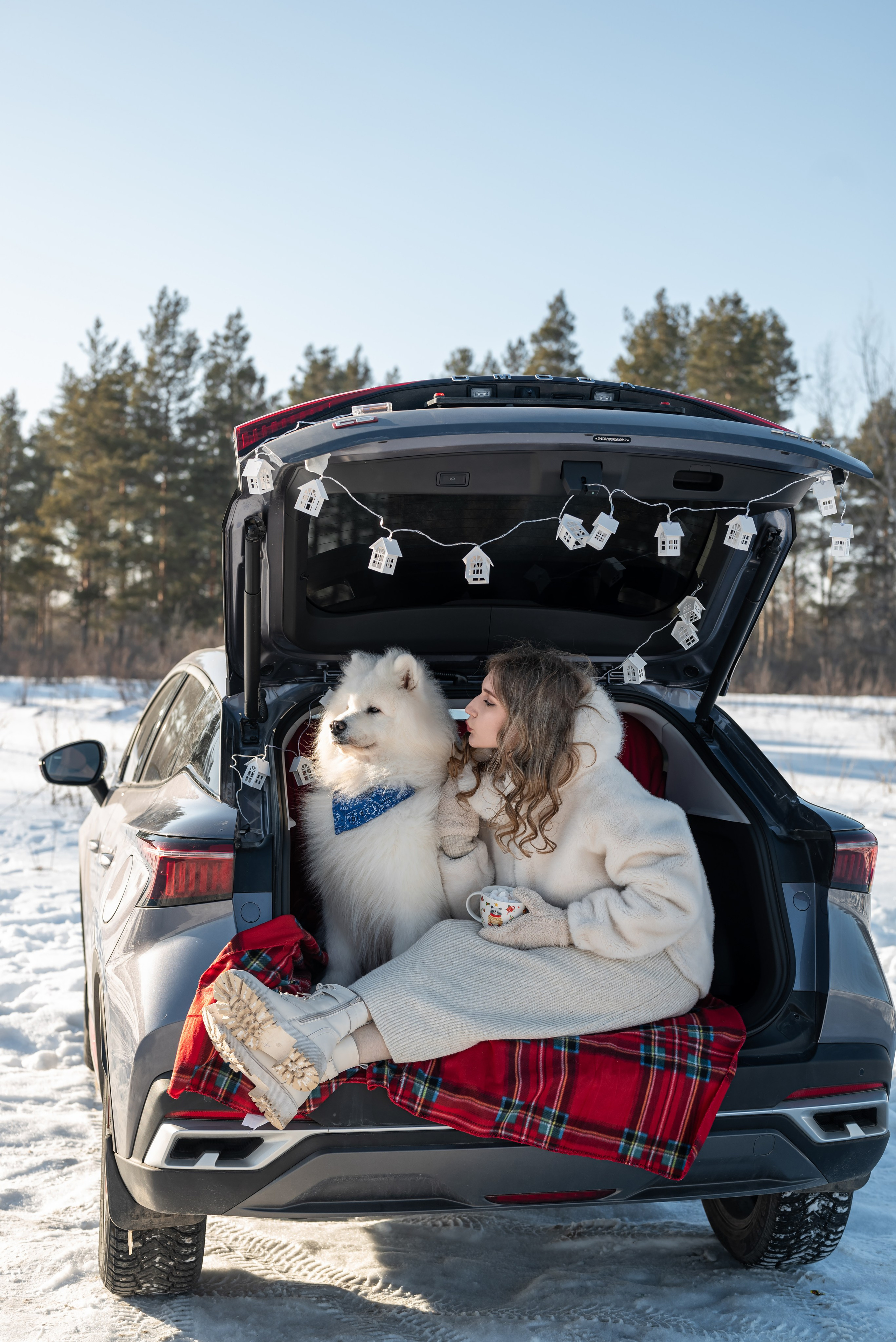 Фотопроект с Платоном и машиной на улице. Фотограф в городе Салават