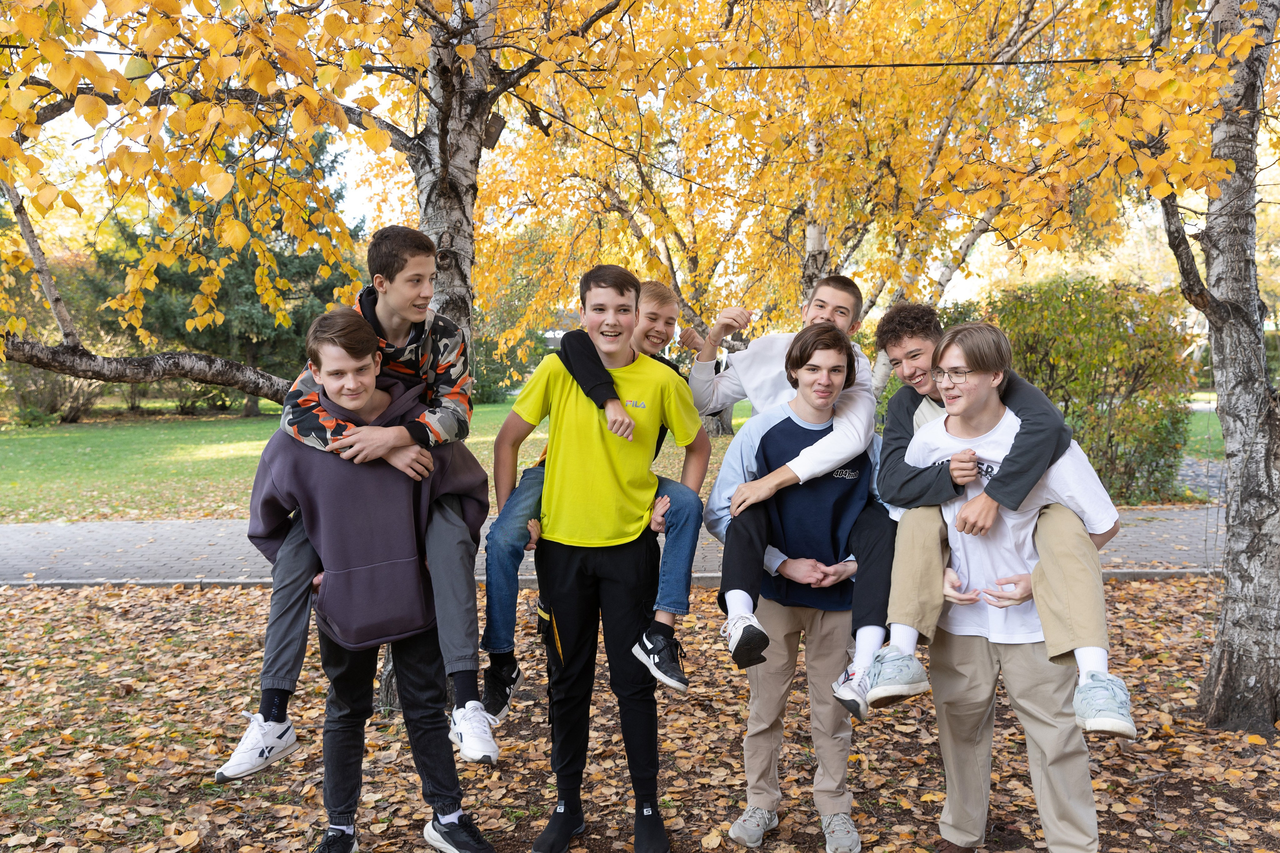 Осенняя фотосессия 9Б. Семейный, детский, школьный фотограф в Благовещенске Яна Белоусова
