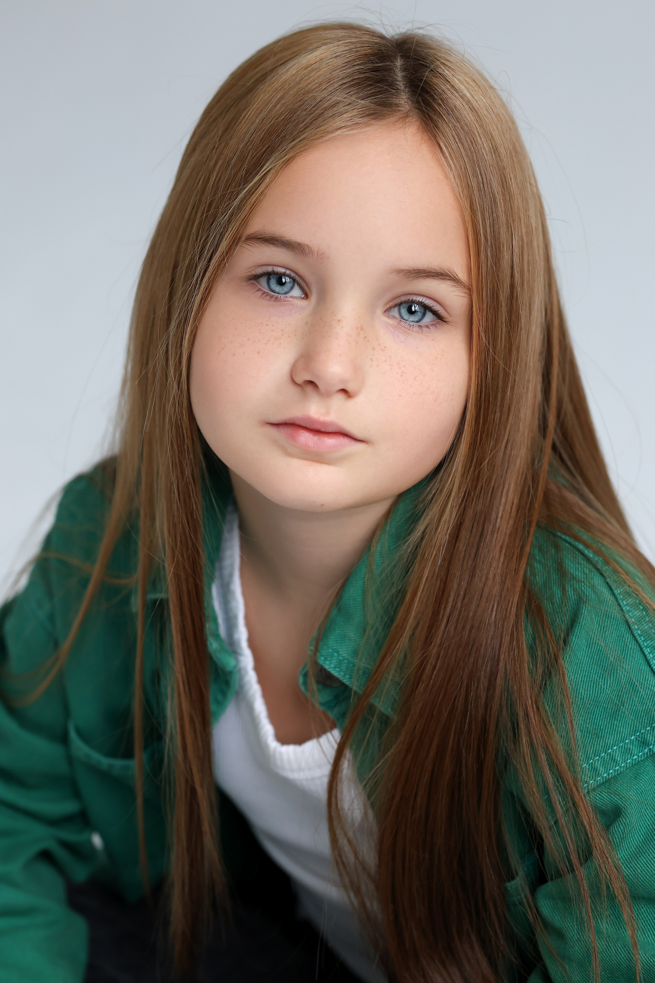 Модельное портфолио. Фотограф Мила Хлусова, Москва. Живые портреты, модельное портфолио и фотопрогулки