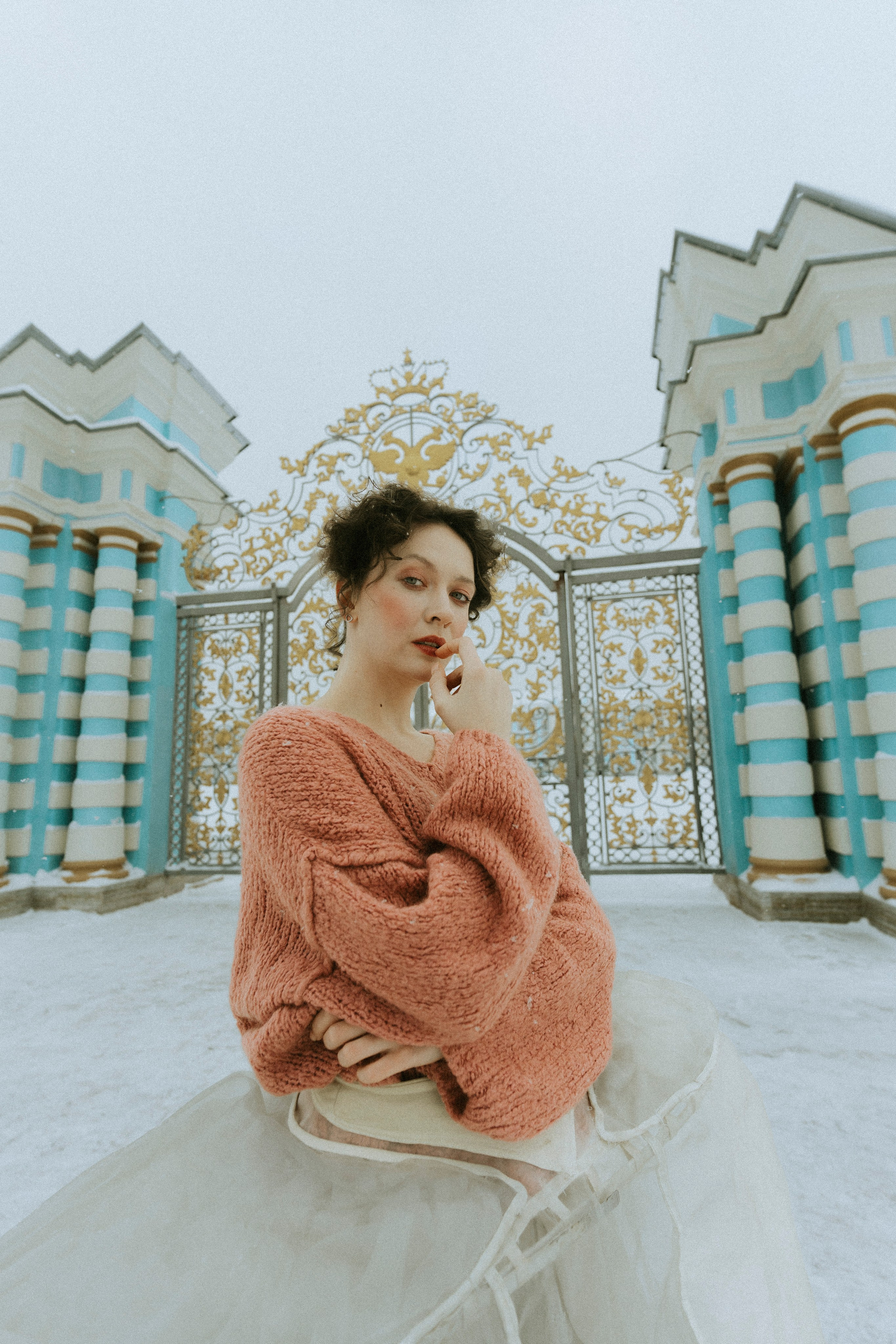 ДЕКАБРИСТКИ. Стрит-фотография, полная абсурда, идиотизма и красоты