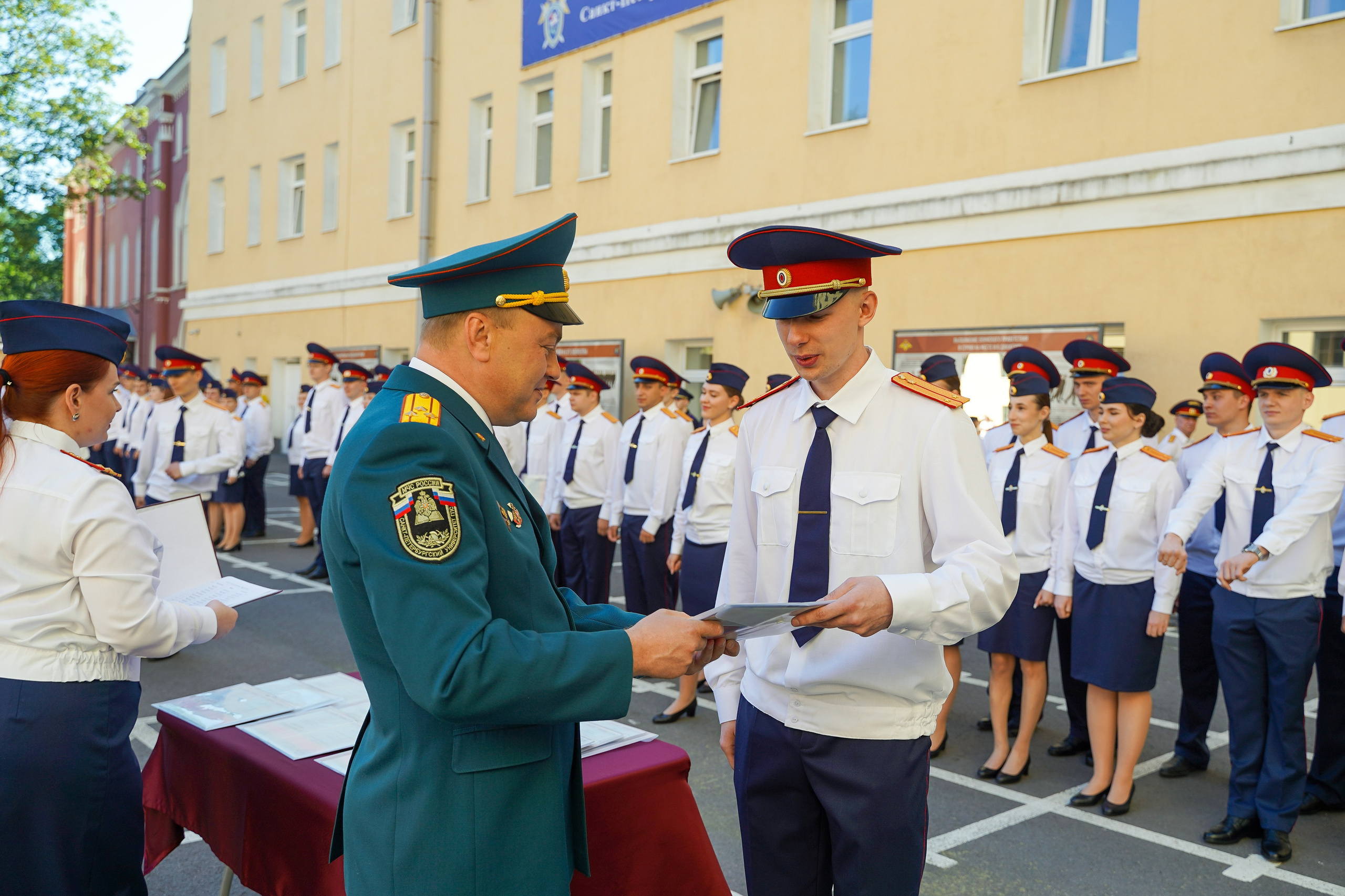 Выпускные. Репортажный фотограф и видеограф в Санкт-Петербурге