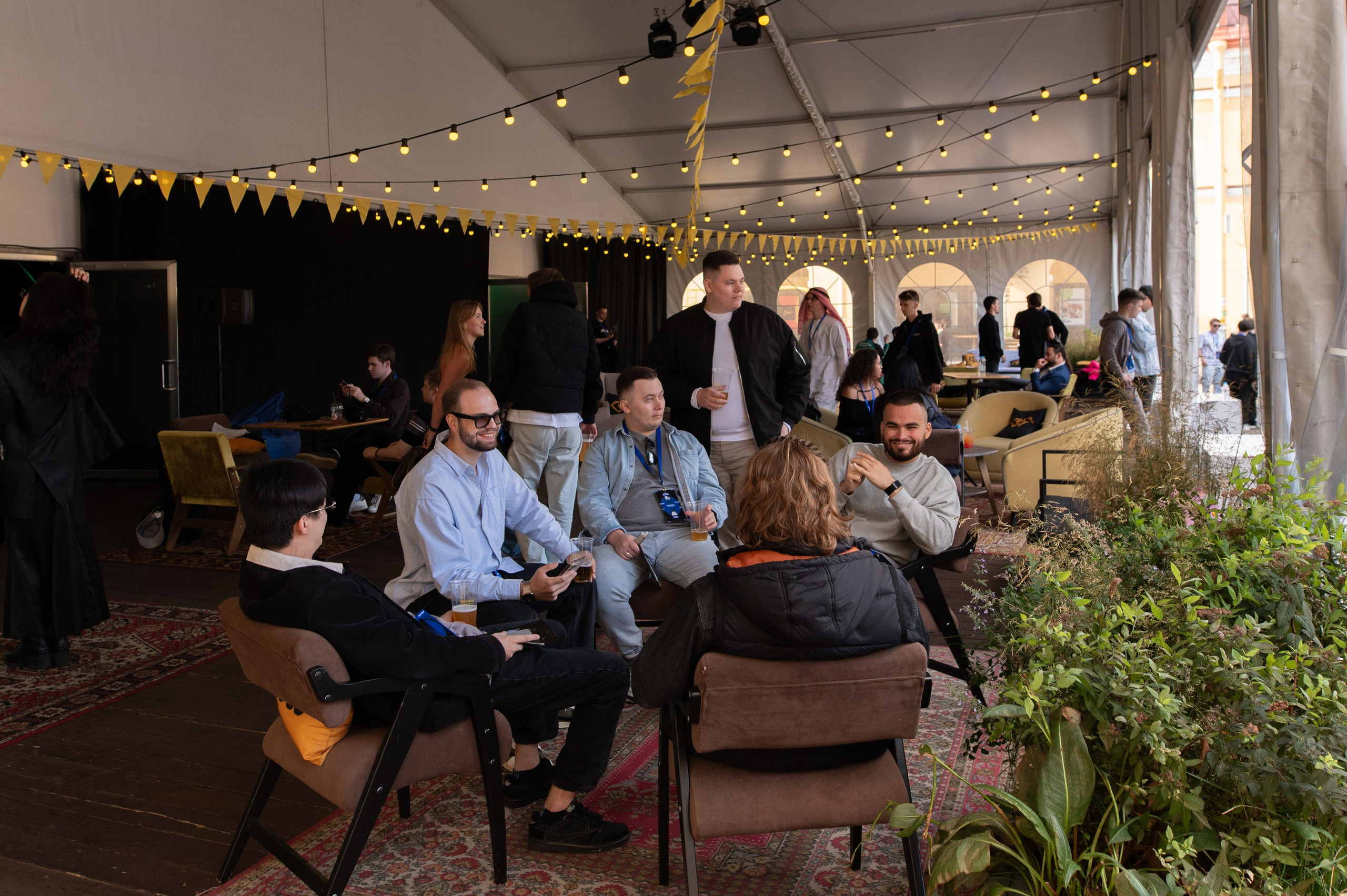 Криптобиржа WEEX. Профессиональный фотограф и видеограф в Сортавала Ася Легконогова