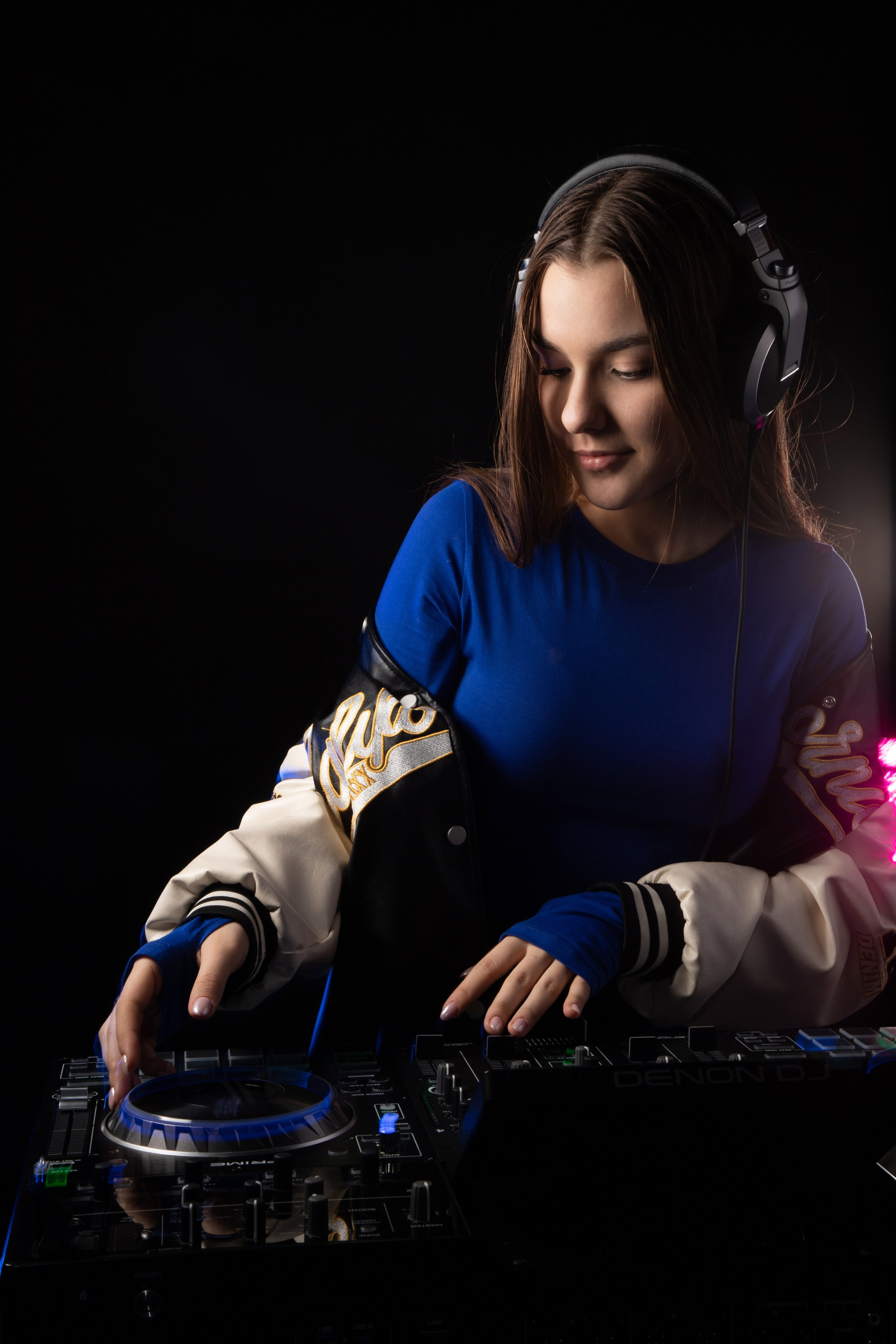 DJs. Репортажный и свадебный фотограф в Курске Борис Захарчук