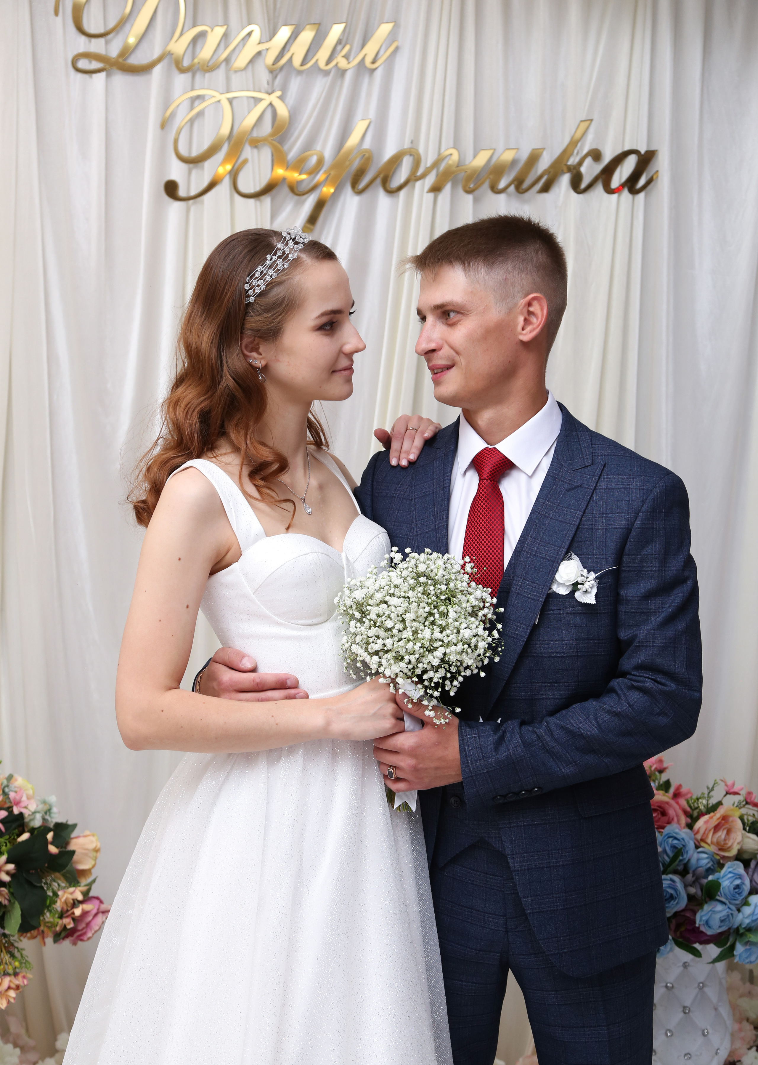 Свадебная прогулка. Профессиональный фотограф Алена Гребенщикова