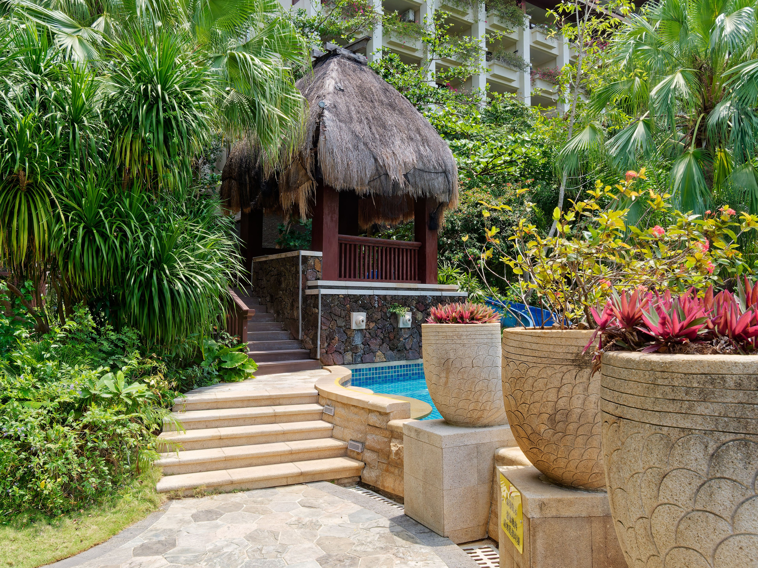 Хайнань 2026, отель «Stony Brook Villa Jianguo Resort Sanya 4*». Фотопрогулки по Миру