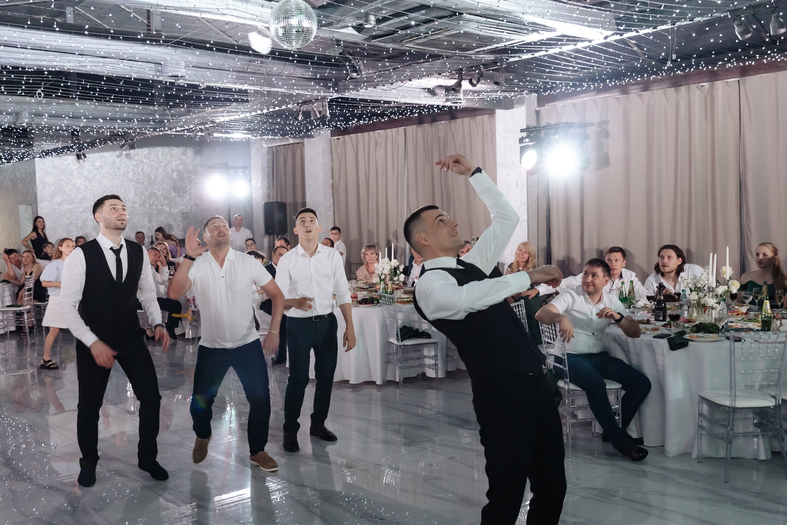 V & P. Фотограф Дзюба Марина. Свадебный фотограф