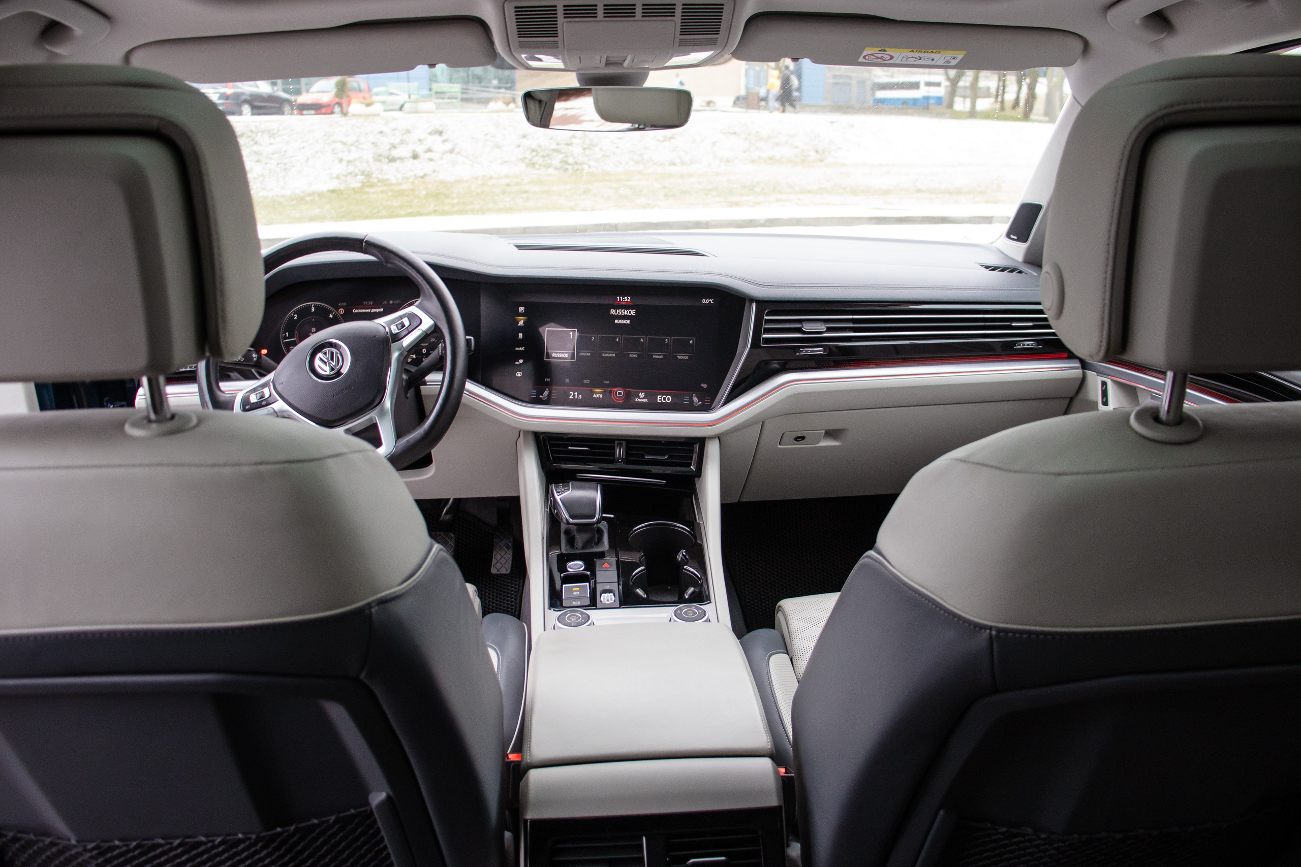 Volkswagen Touareg. Репортажный фотограф Минск ❘ Костецкий Илья ❘ Беларусь